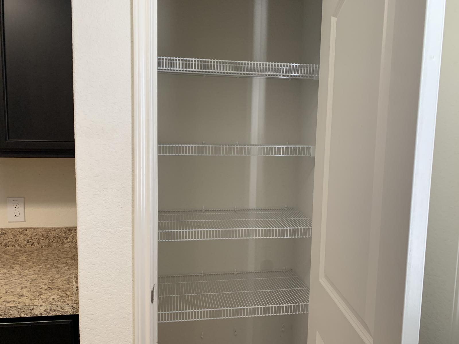 217 Denson Ln, Jarrell, TX 76537