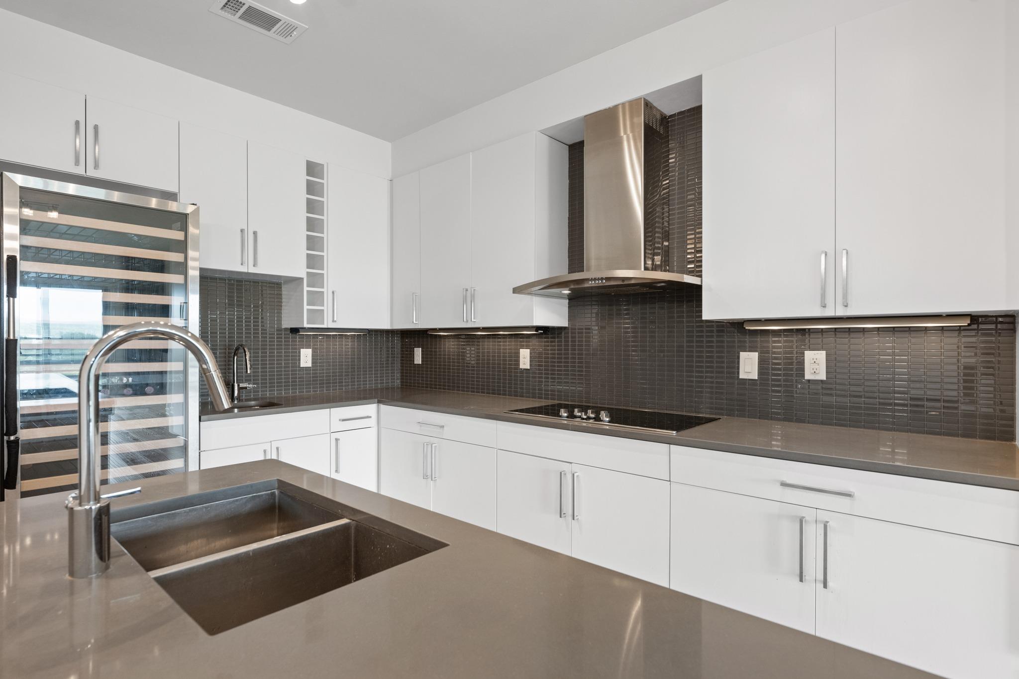 3600 S Lamar Blvd # 401, Austin, TX 78704