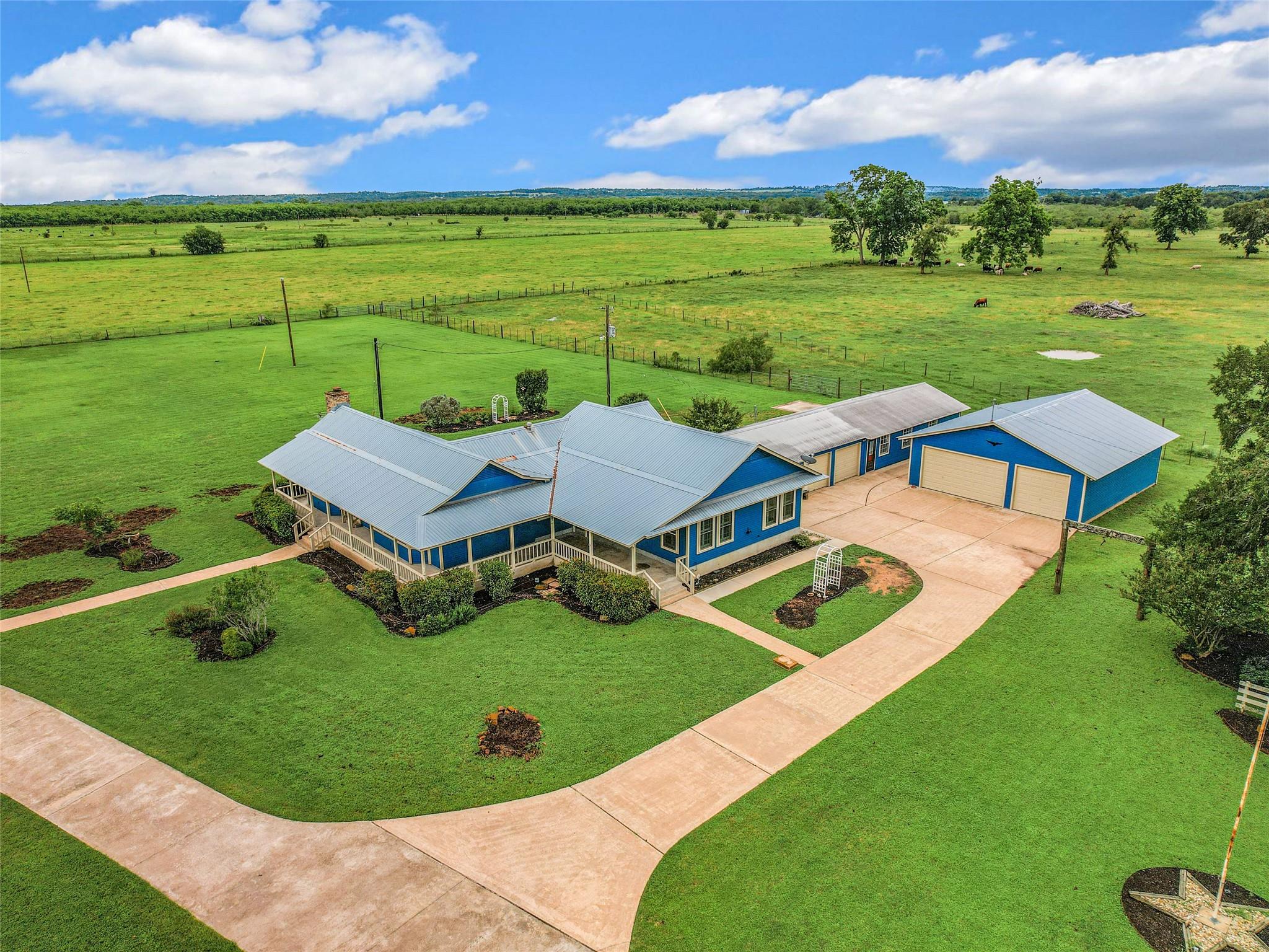 138 St. James Pl, Bastrop, TX 78602