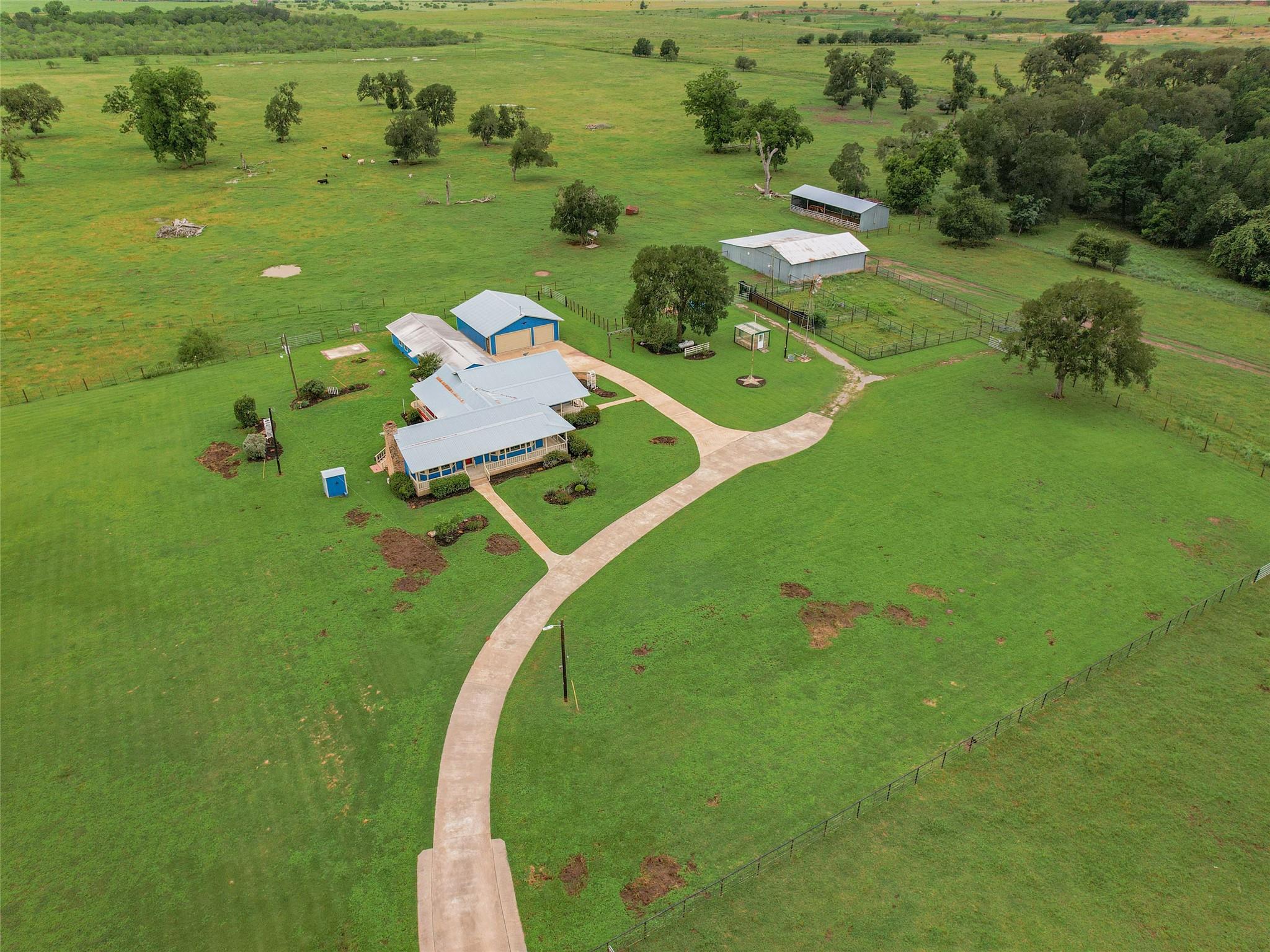 138 St. James Pl, Bastrop, TX 78602