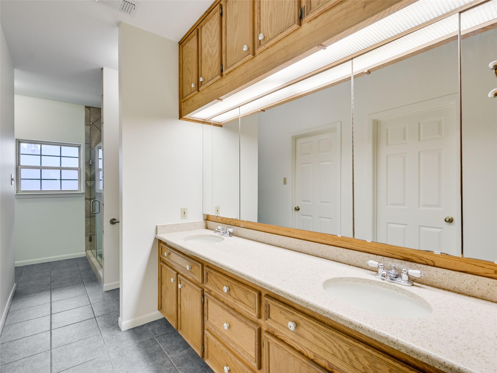 138 St. James Pl, Bastrop, TX 78602