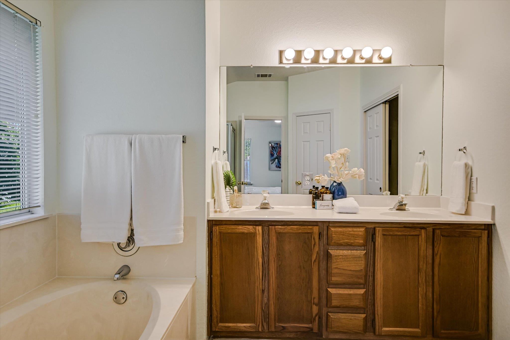 2308 Macaw Dr, Cedar Park, TX 78613
