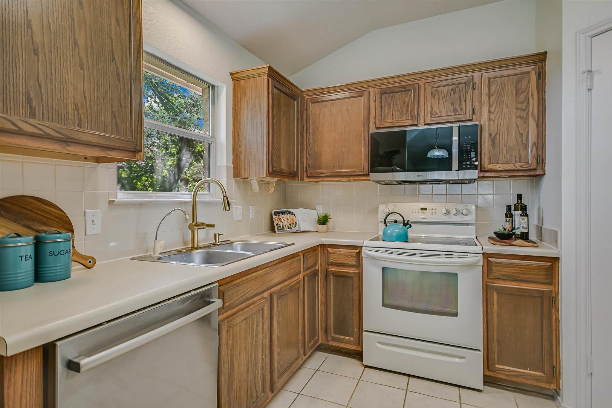 2308 Macaw Dr, Cedar Park, TX 78613