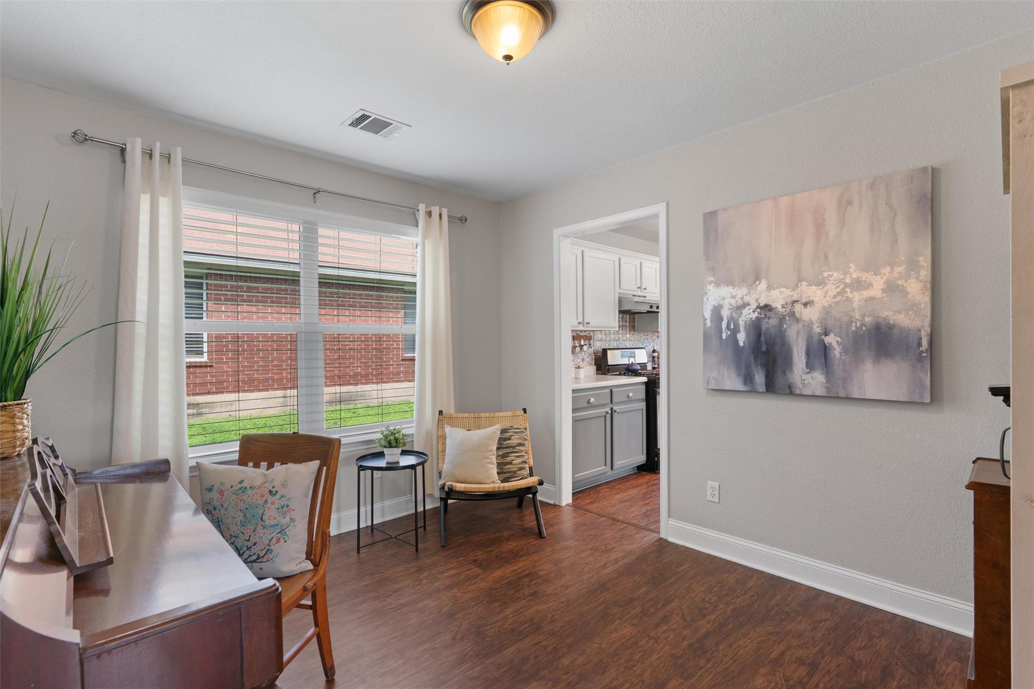 17301 Valentine Dr, Round Rock, TX 78664