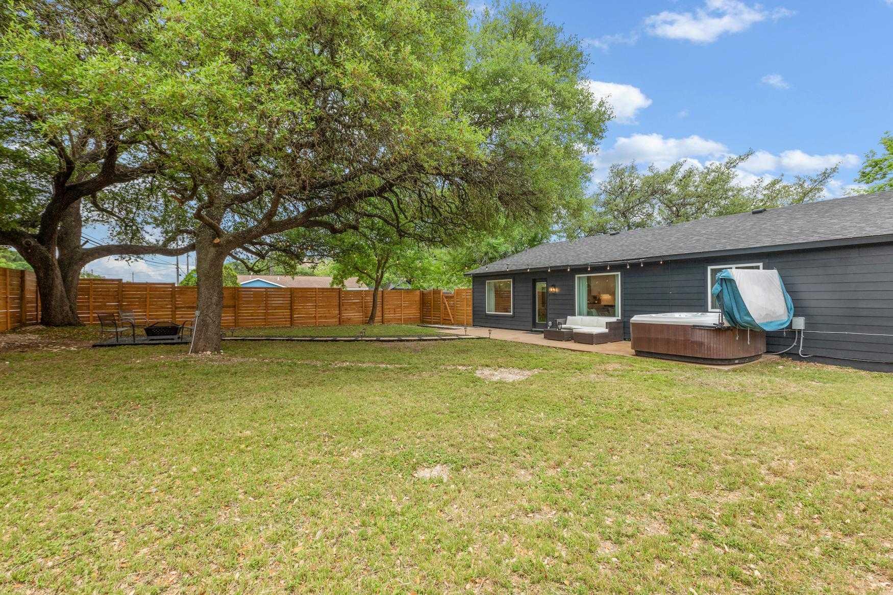 8517 Romney Rd, Austin, TX 78748