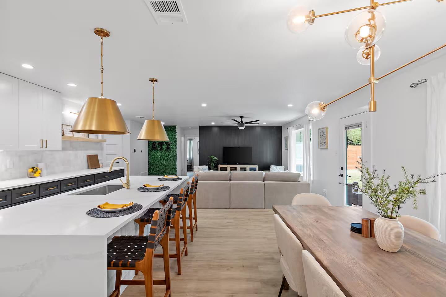 8517 Romney Rd, Austin, TX 78748