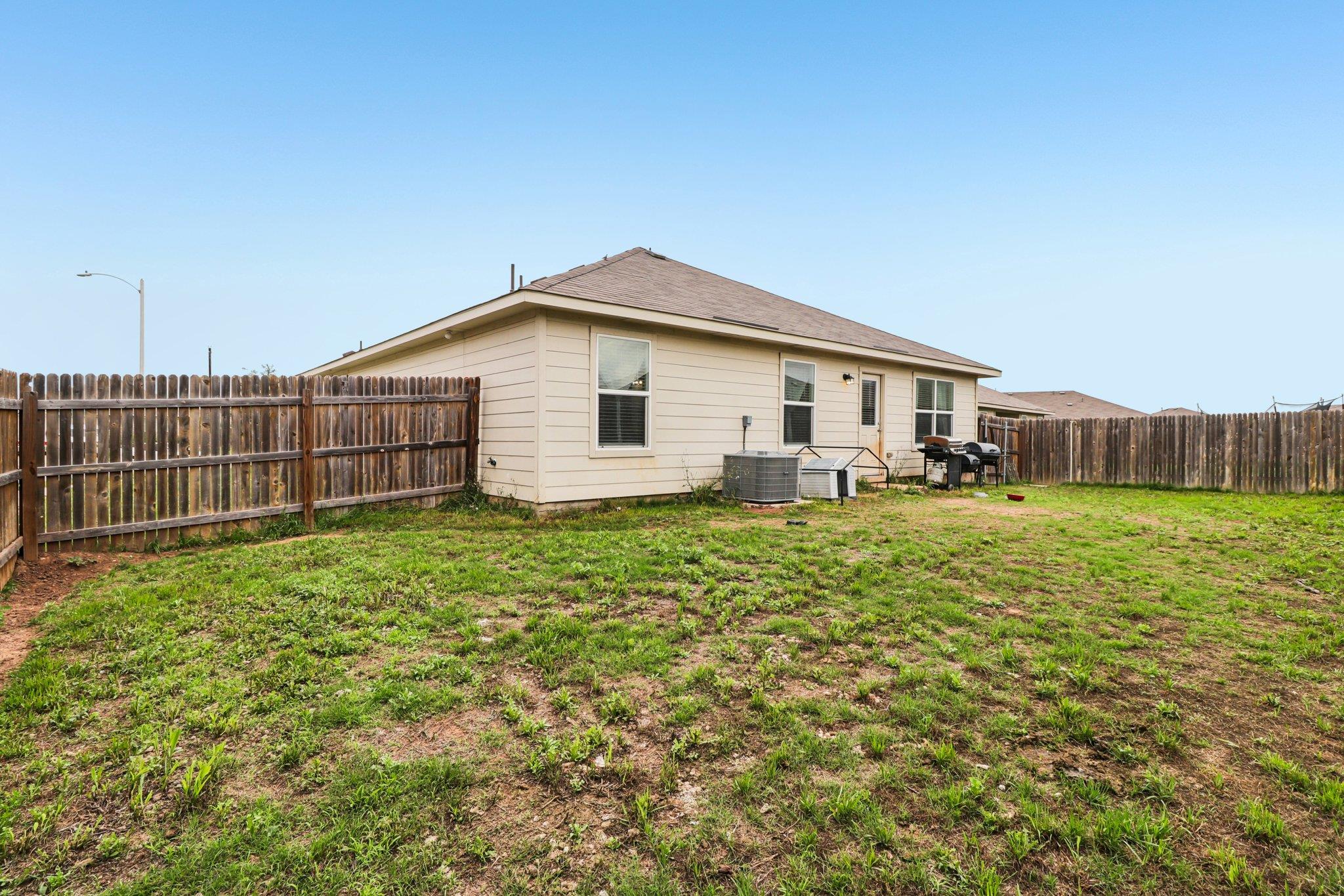 14901 Ben Davis Dr, Austin, TX 78725