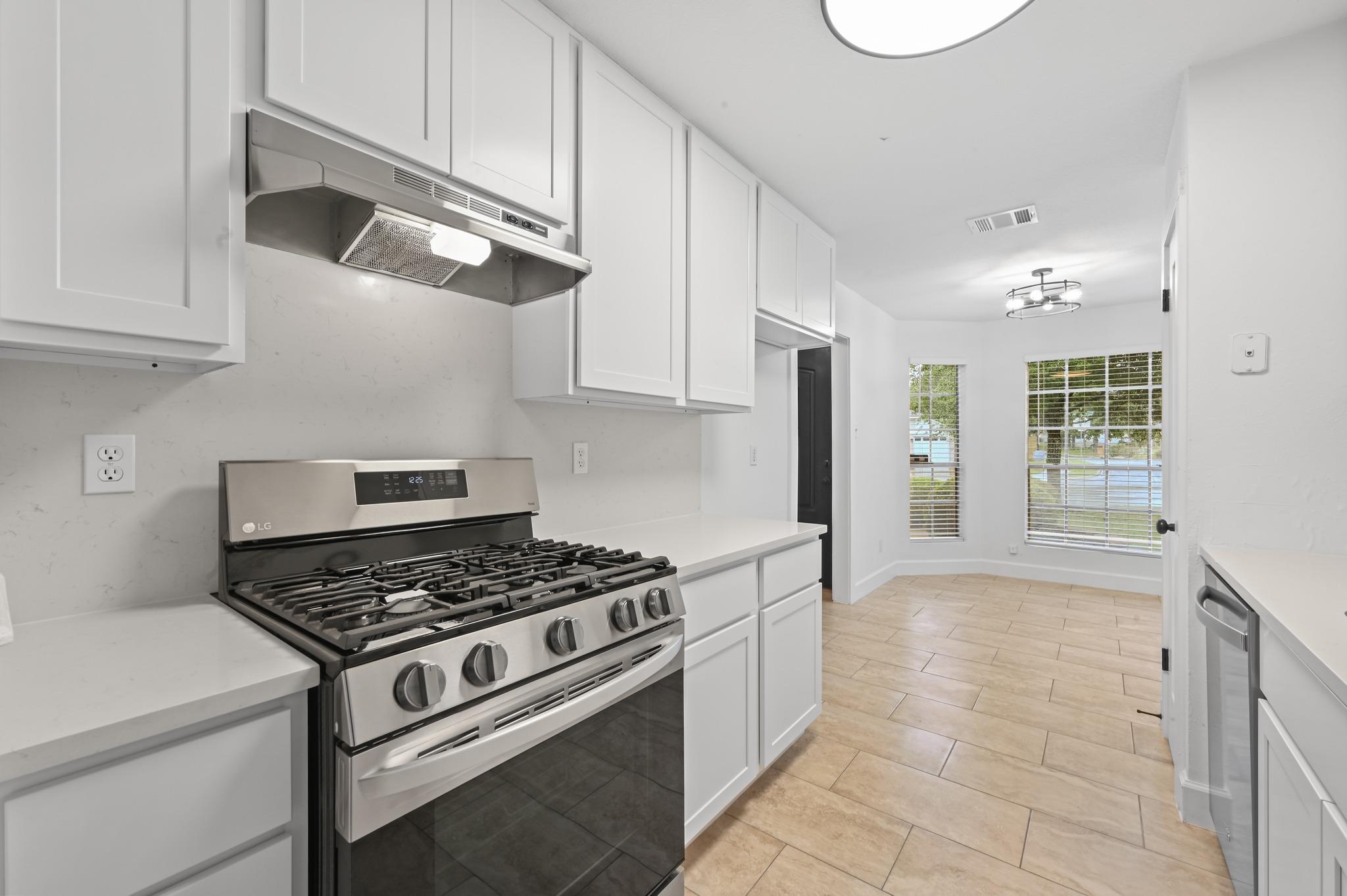 11508 SWEARINGEN Dr, Austin, TX 78758