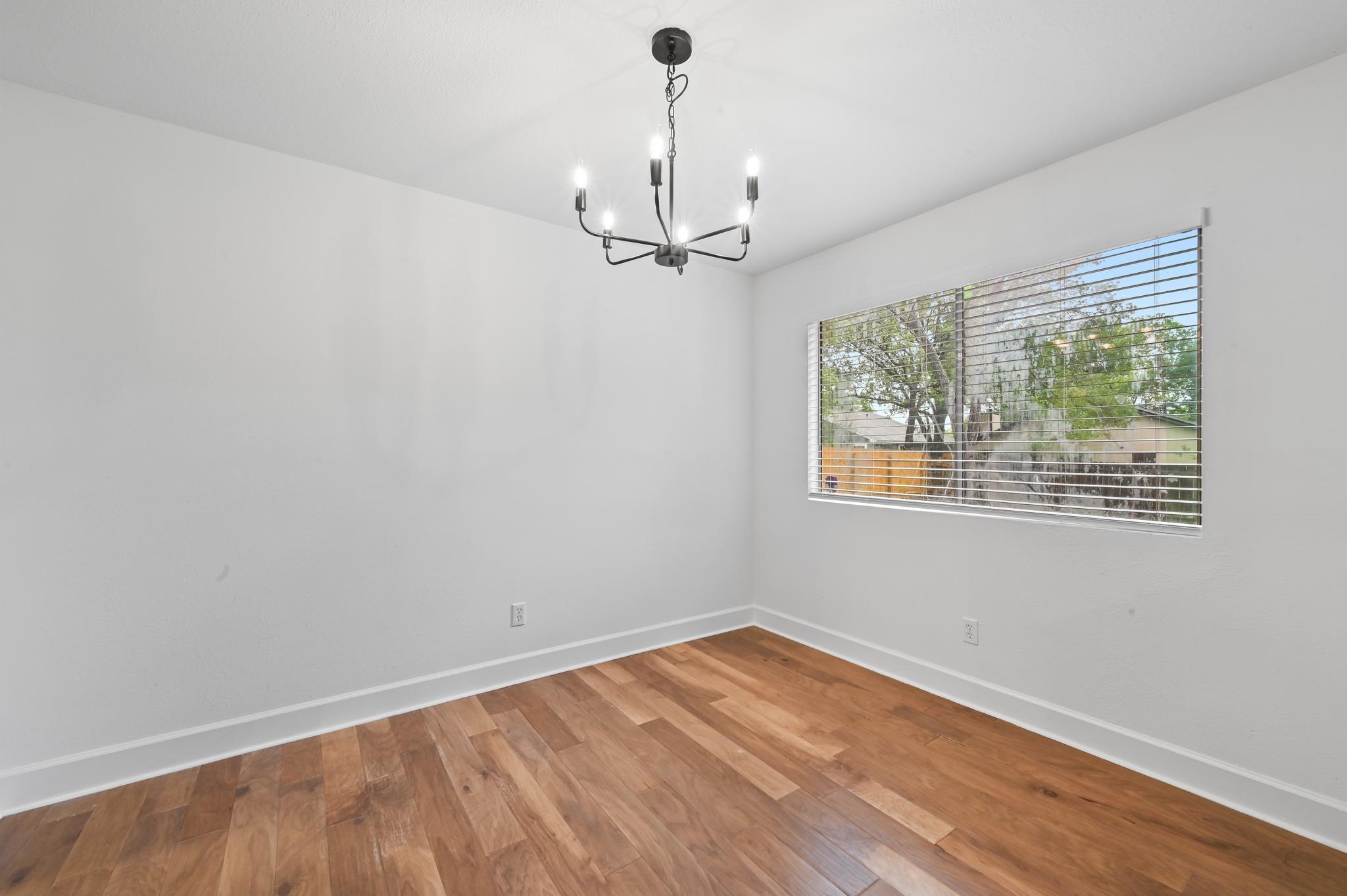 11508 SWEARINGEN Dr, Austin, TX 78758