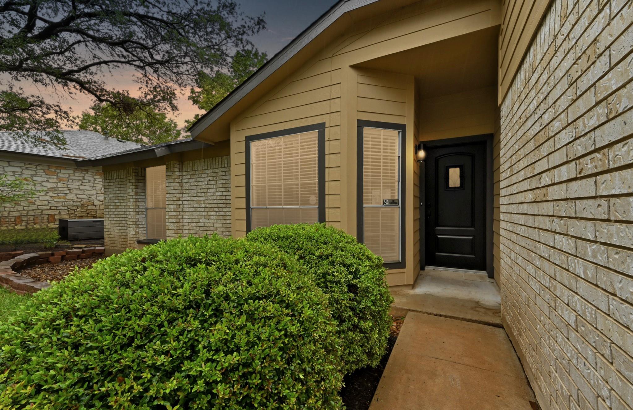 11508 SWEARINGEN Dr, Austin, TX 78758