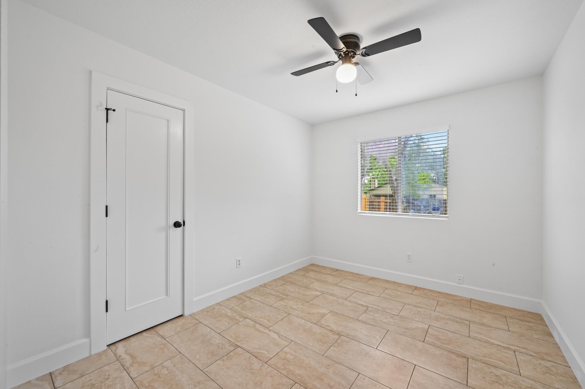 11508 SWEARINGEN Dr, Austin, TX 78758