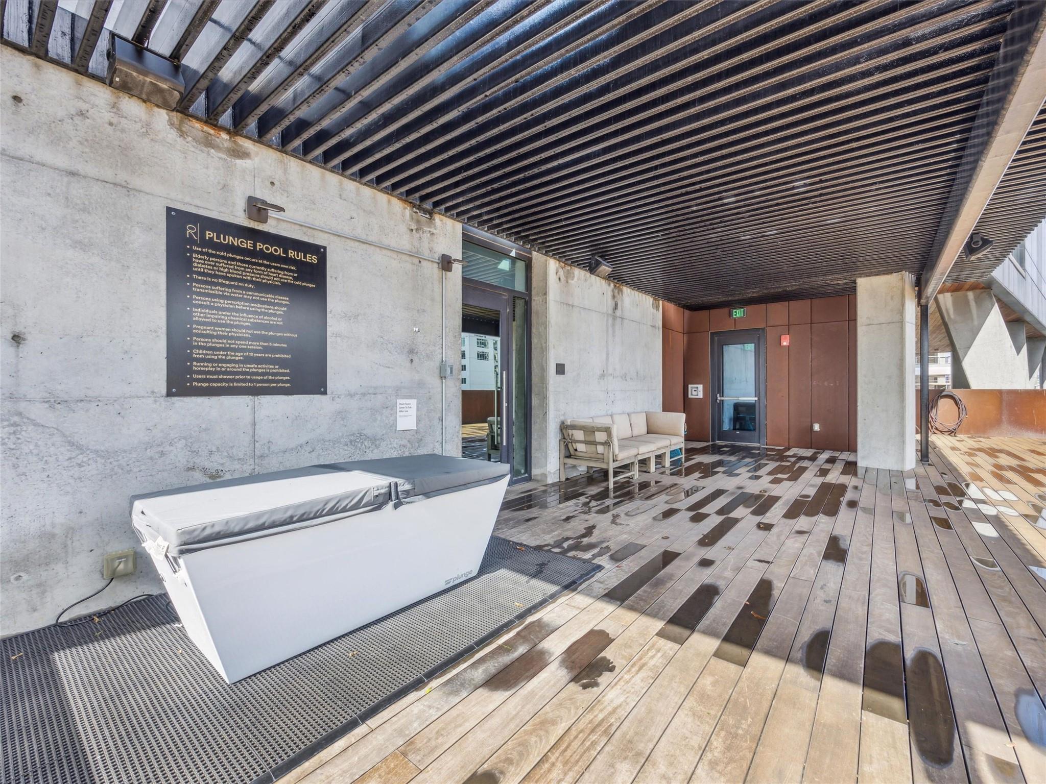 70 Rainey St # 2201, Austin, TX 78701