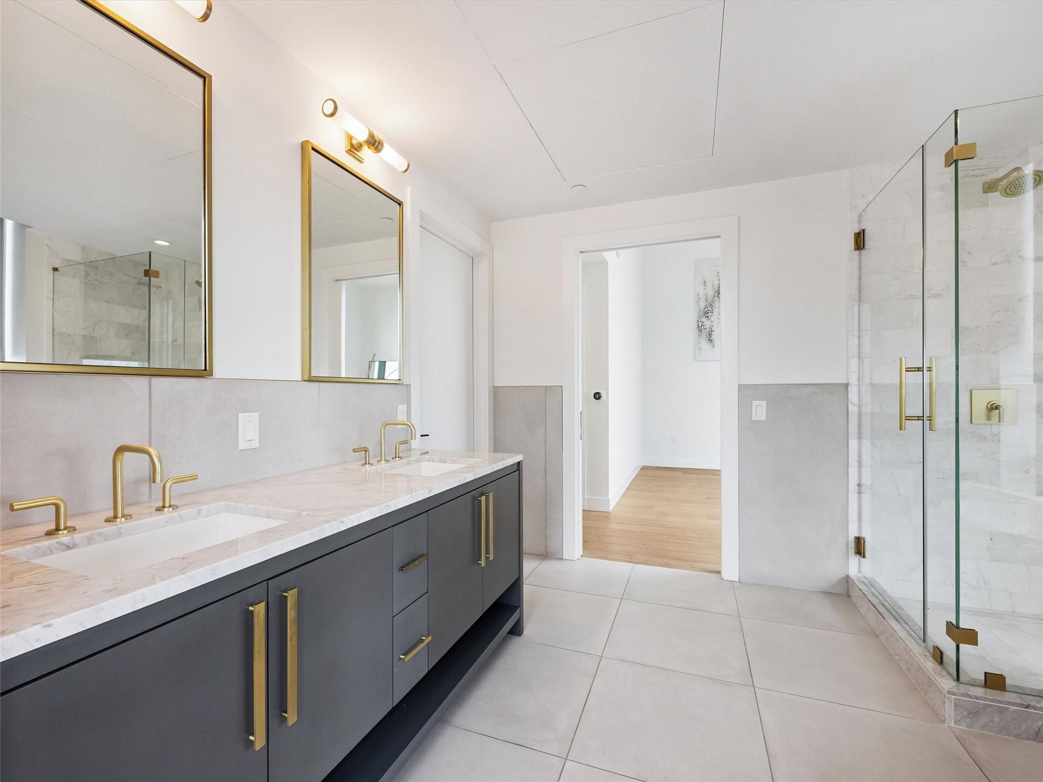 70 Rainey St # 2201, Austin, TX 78701