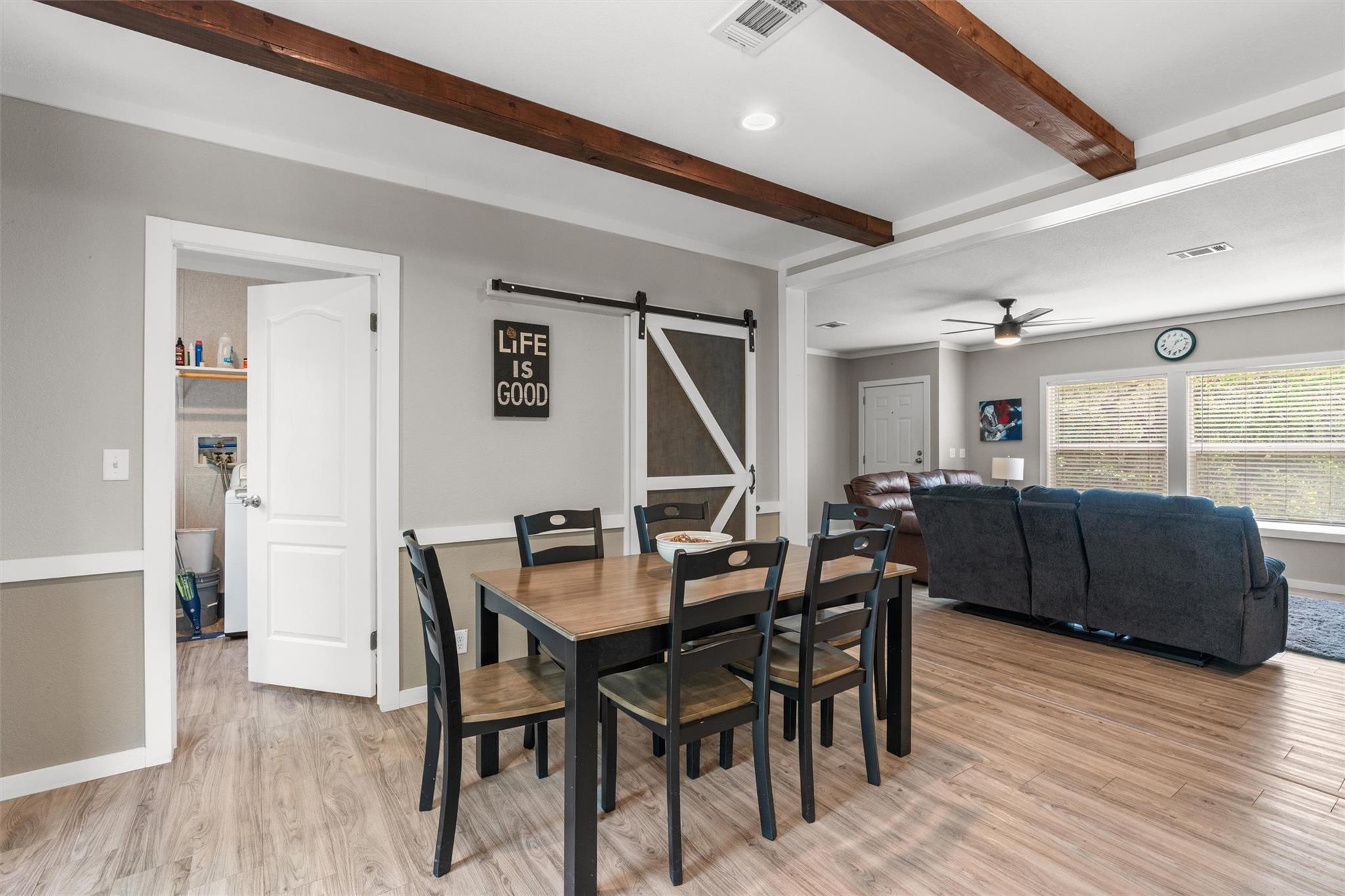 137 Scarlet Harts Ln, Dale, TX 78616