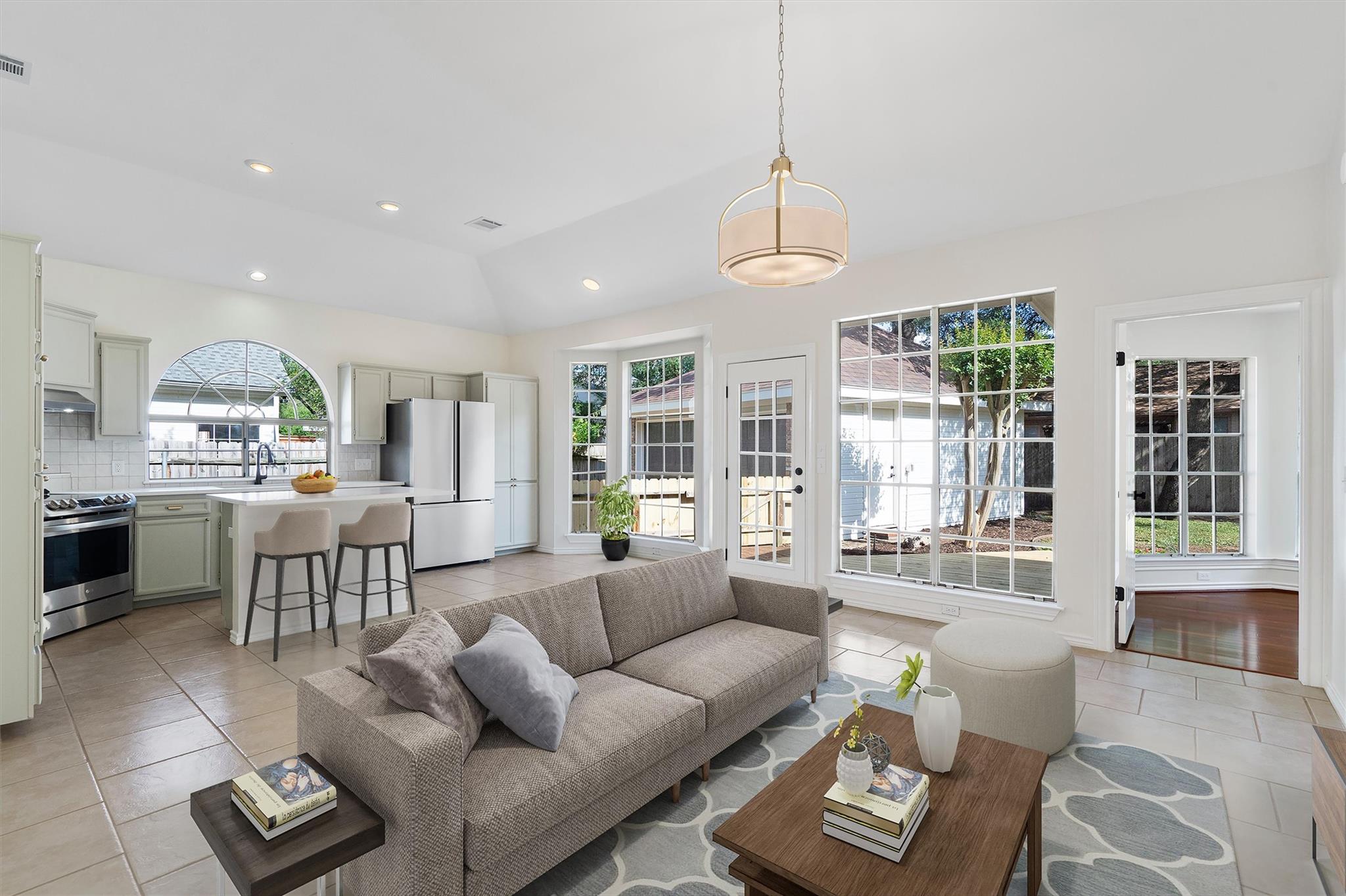 3115 Sesbania Dr, Austin, TX 78748