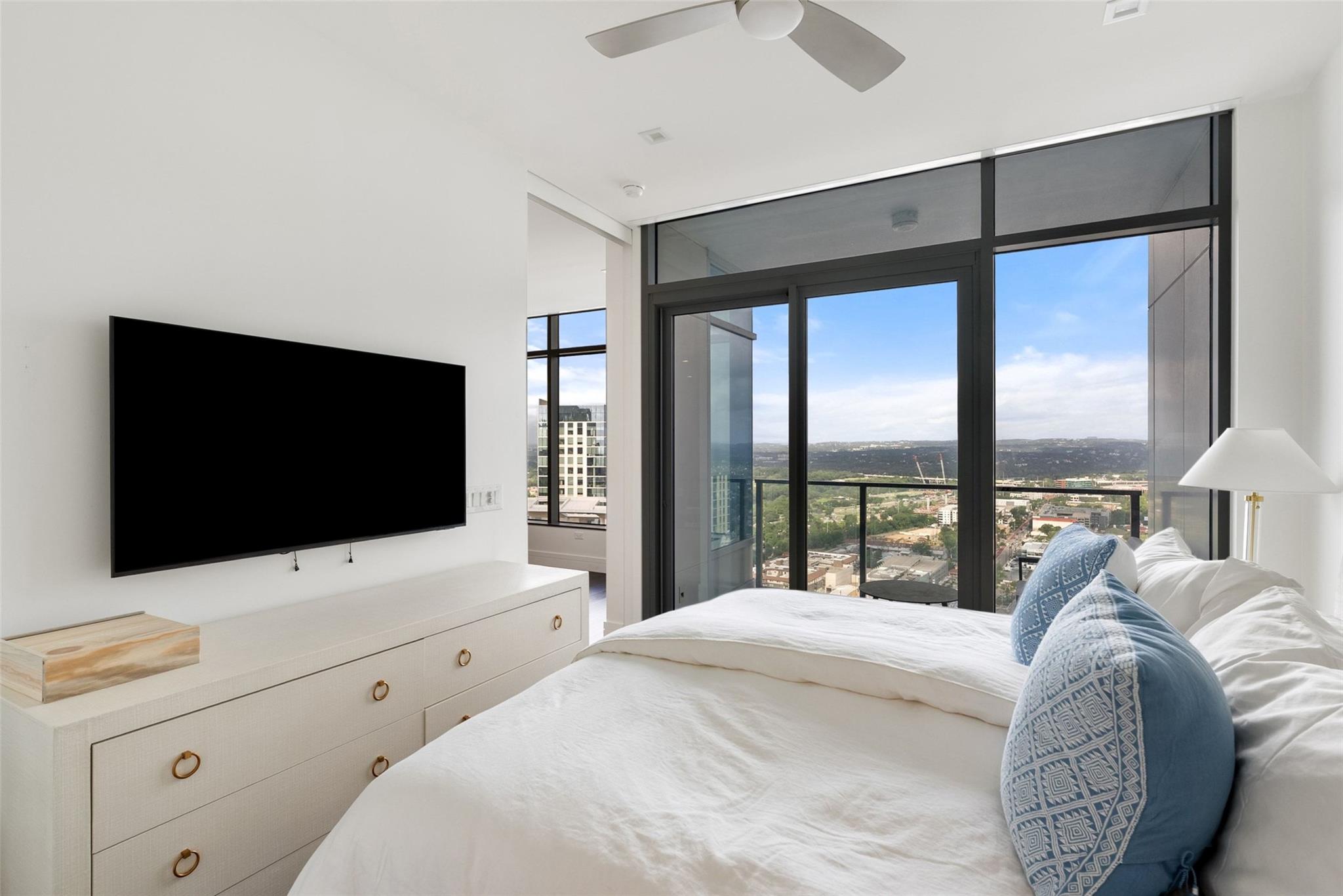 501 West Ave # 3402, Austin, TX 78701