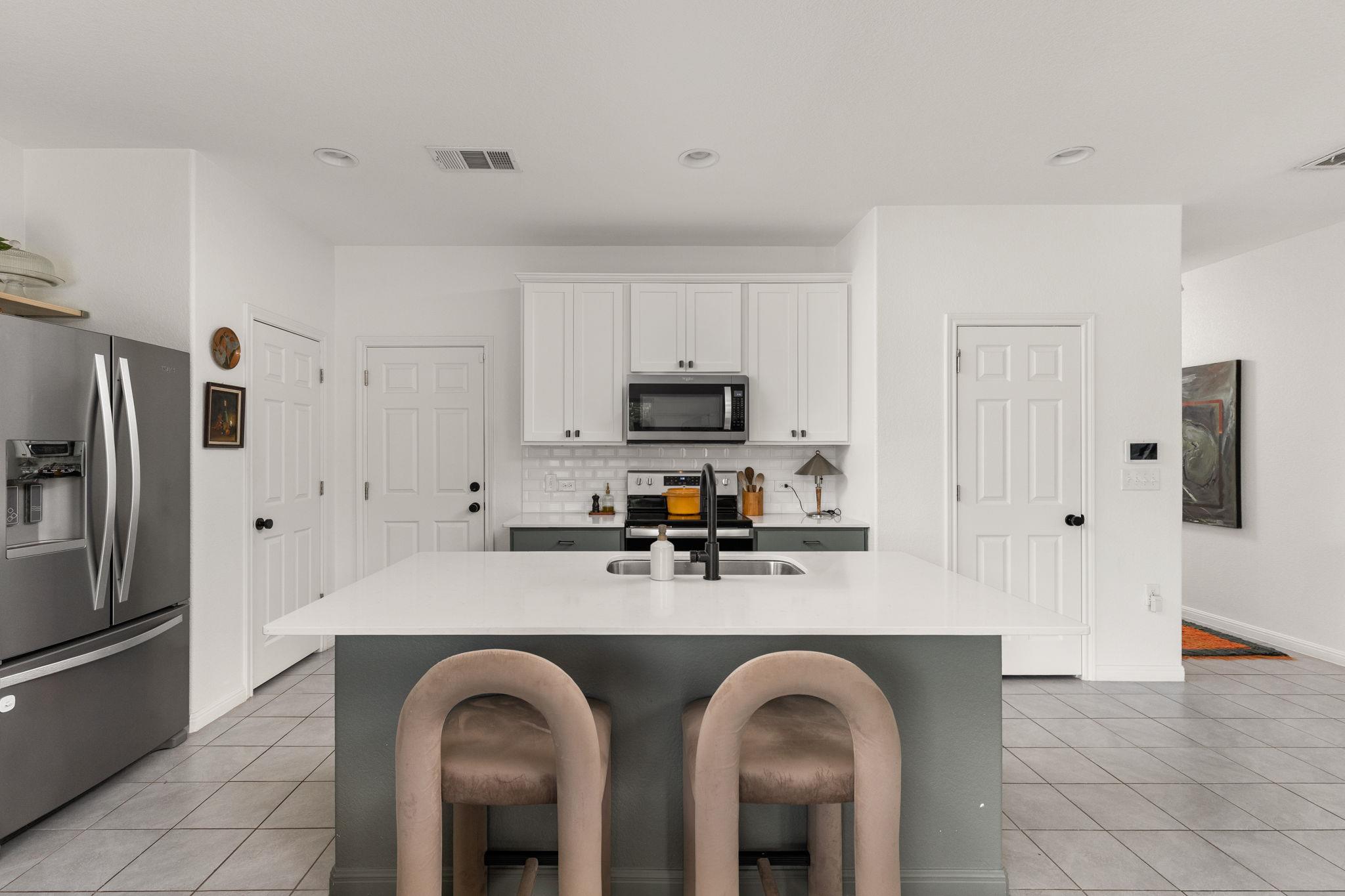 6702 Routenburn St, Austin, TX 78754