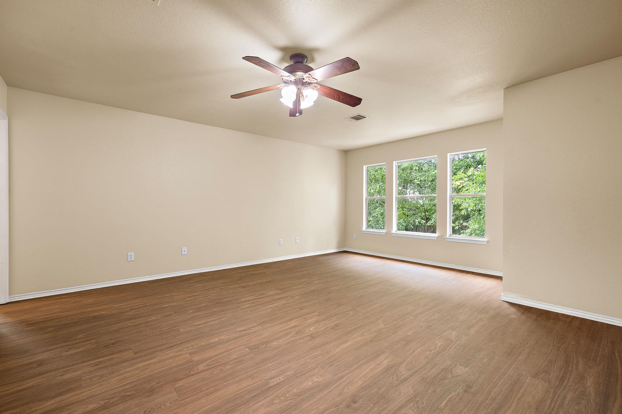 2104 Deer Creek Trl, Round Rock, TX 78665