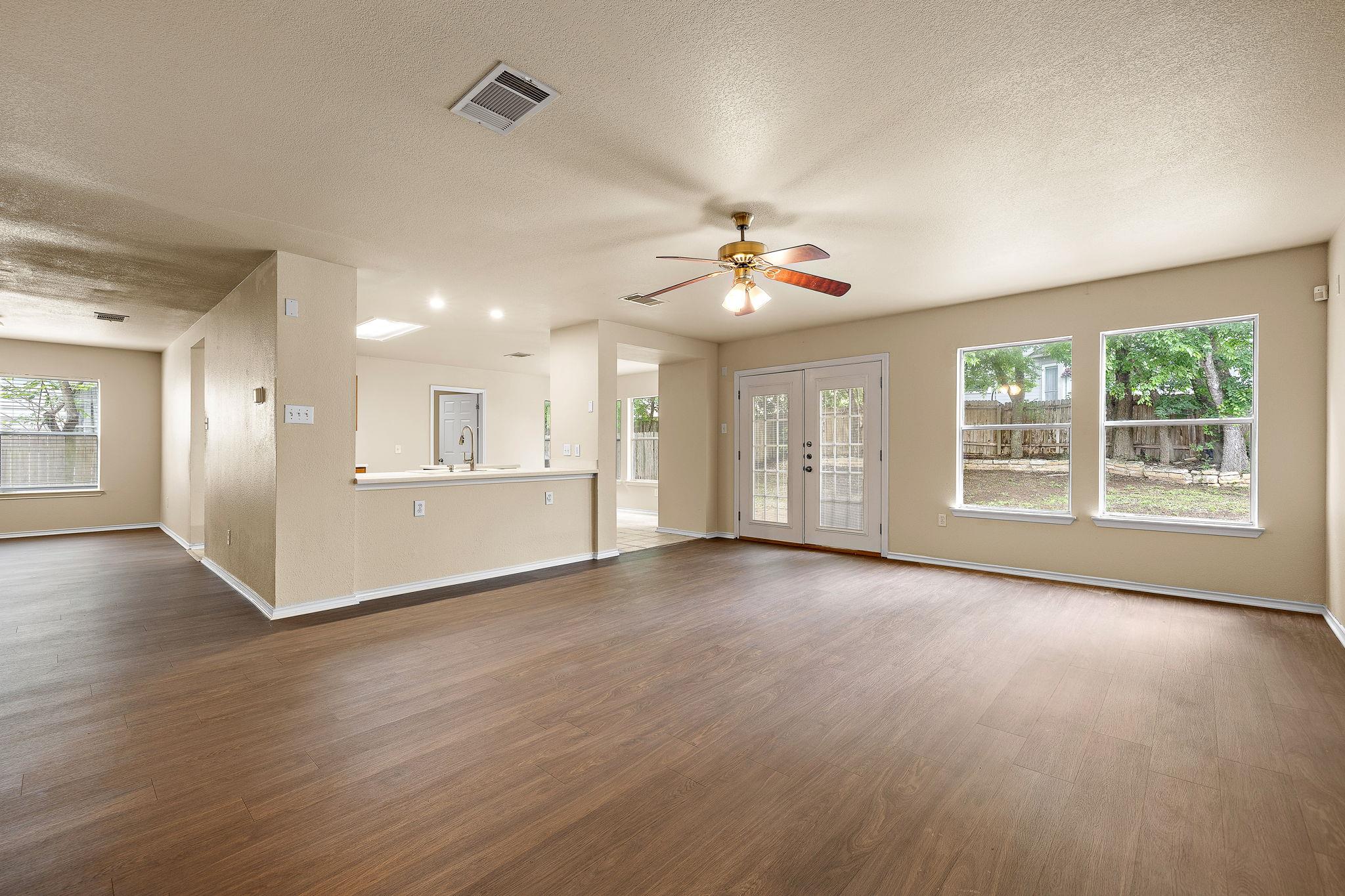 2104 Deer Creek Trl, Round Rock, TX 78665