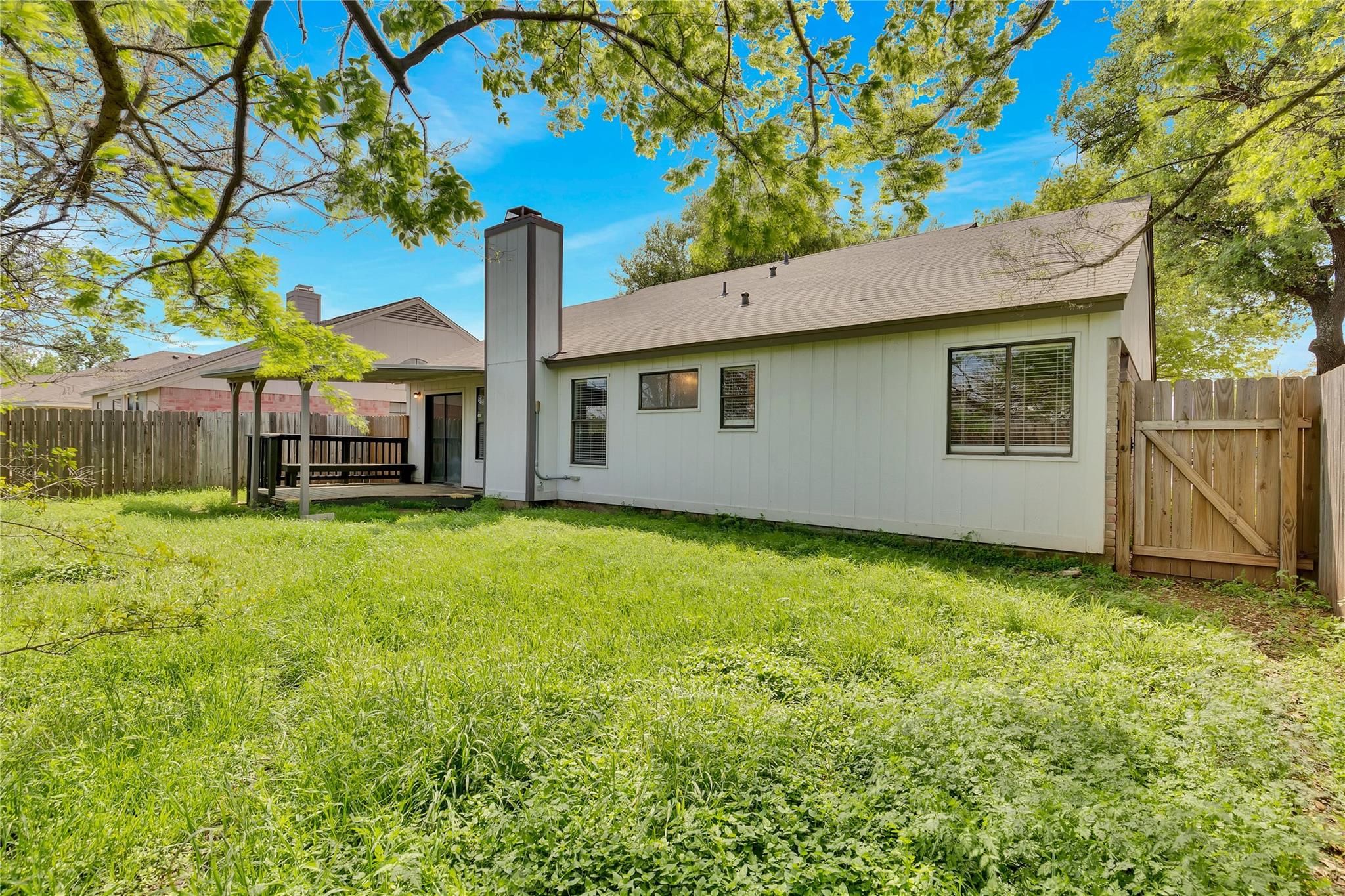 2104 Agarita Trl, Round Rock, TX 78665