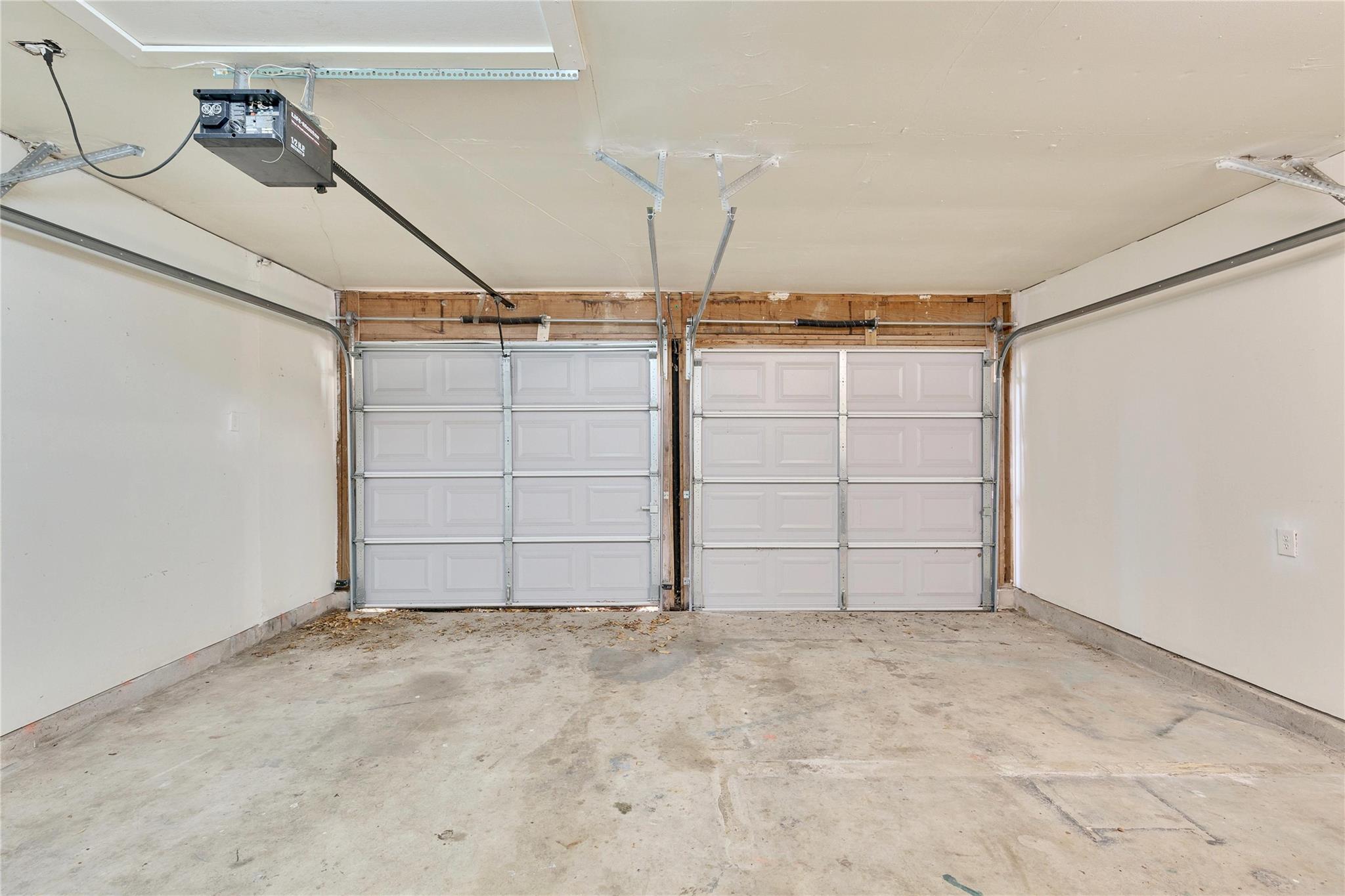 2104 Agarita Trl, Round Rock, TX 78665