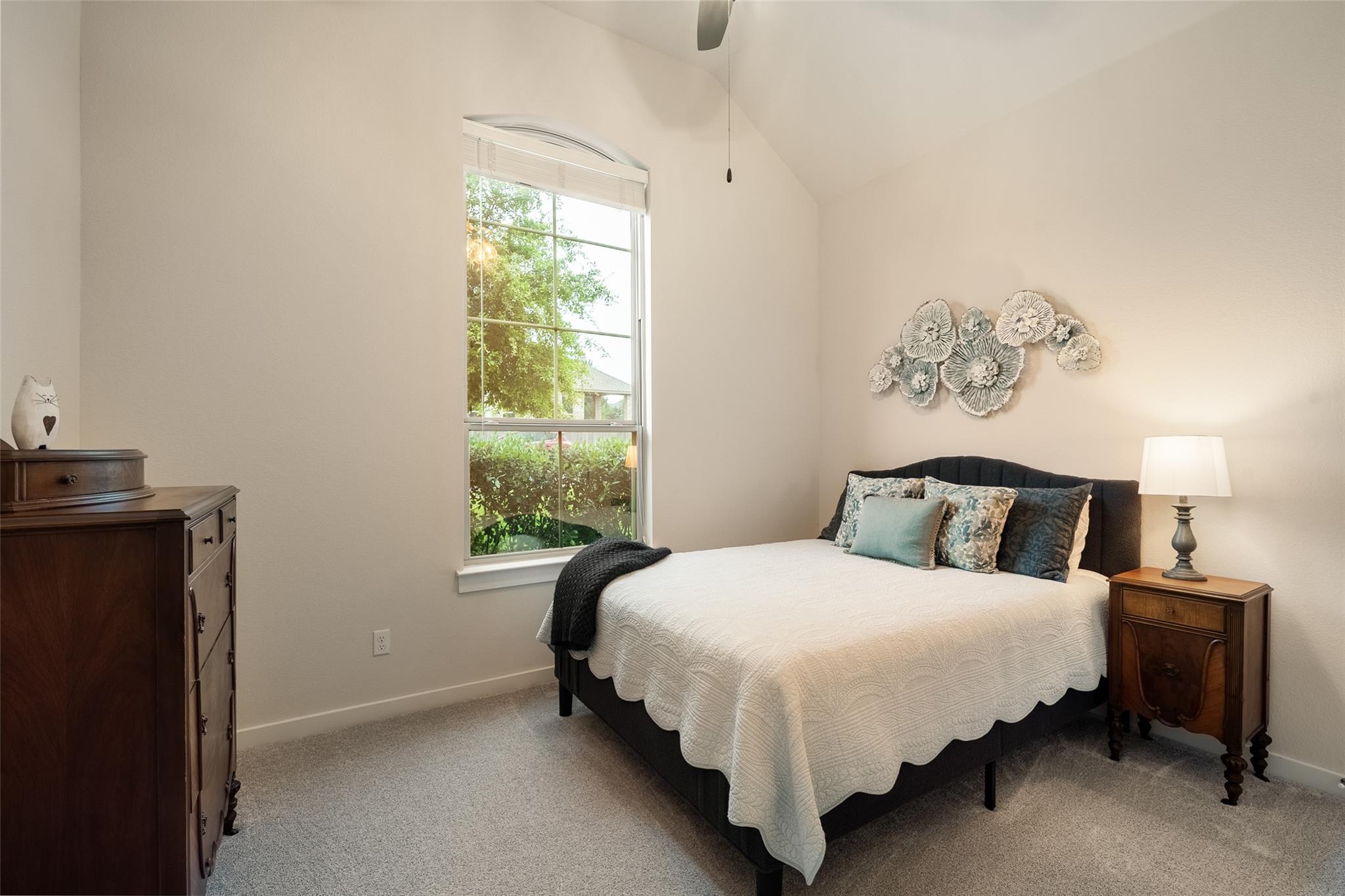 433 Teakmill Trl, San Marcos, TX 78666