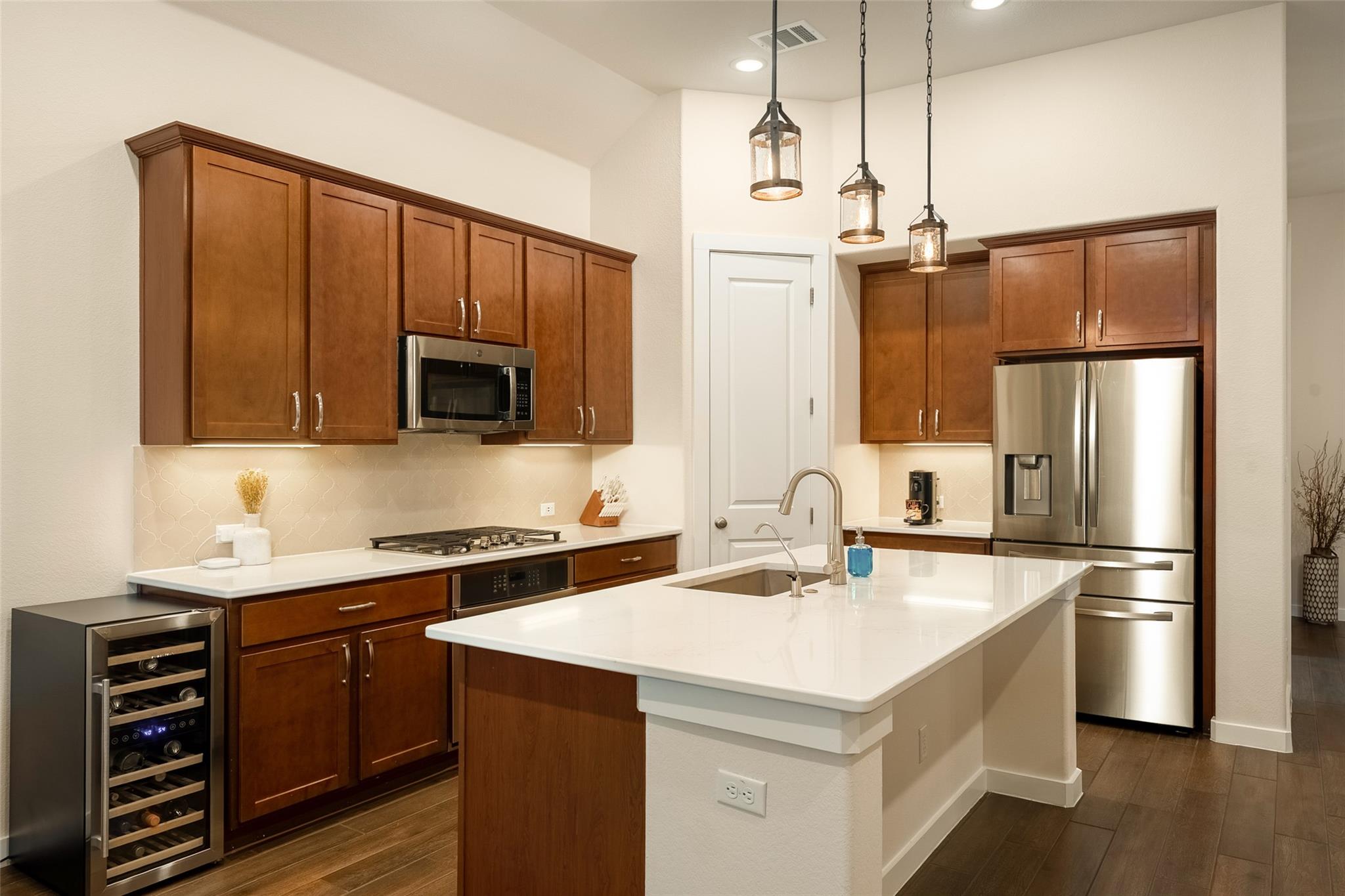 433 Teakmill Trl, San Marcos, TX 78666