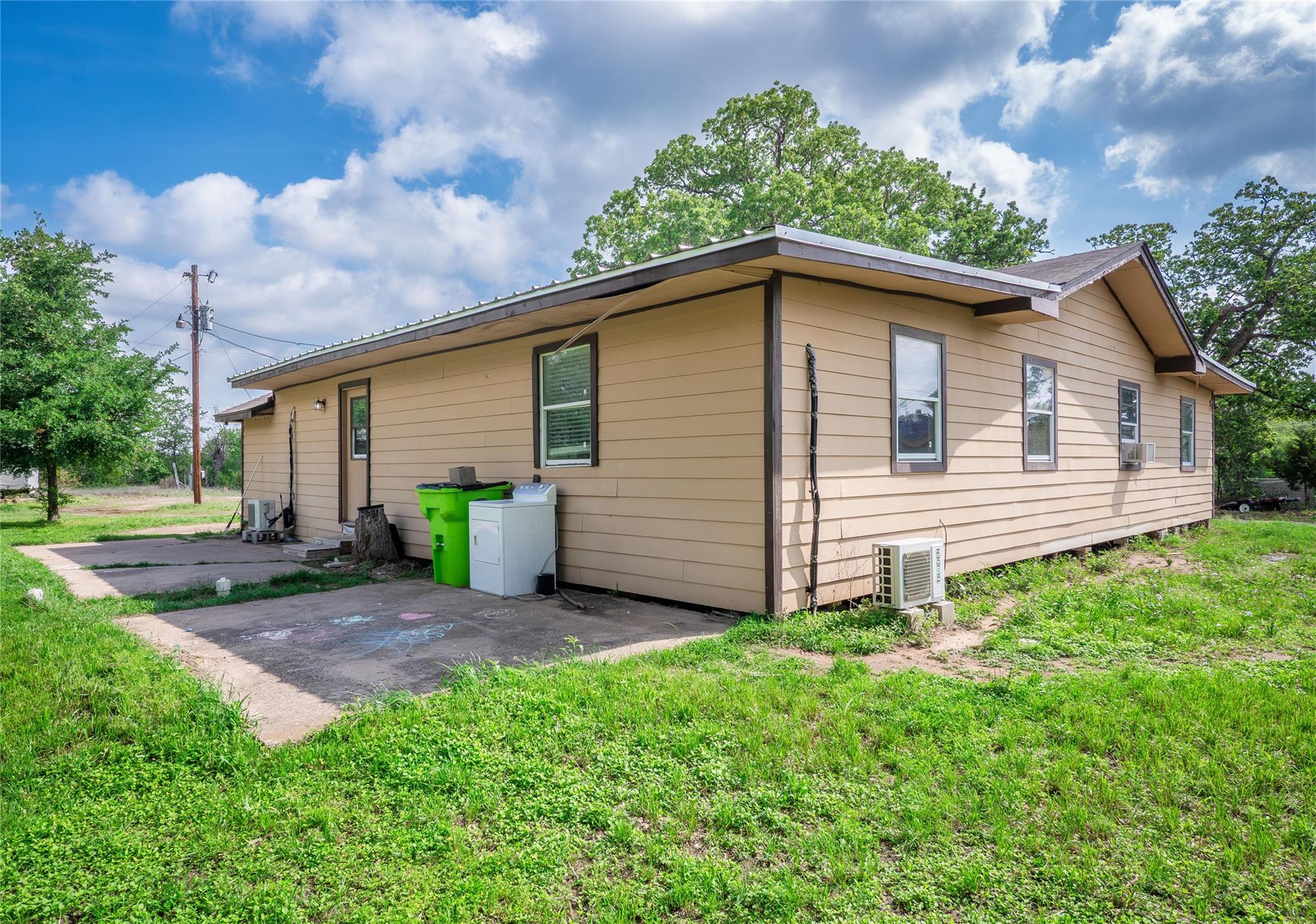 20417 Ed Acklin Rd, Manor, TX 78653