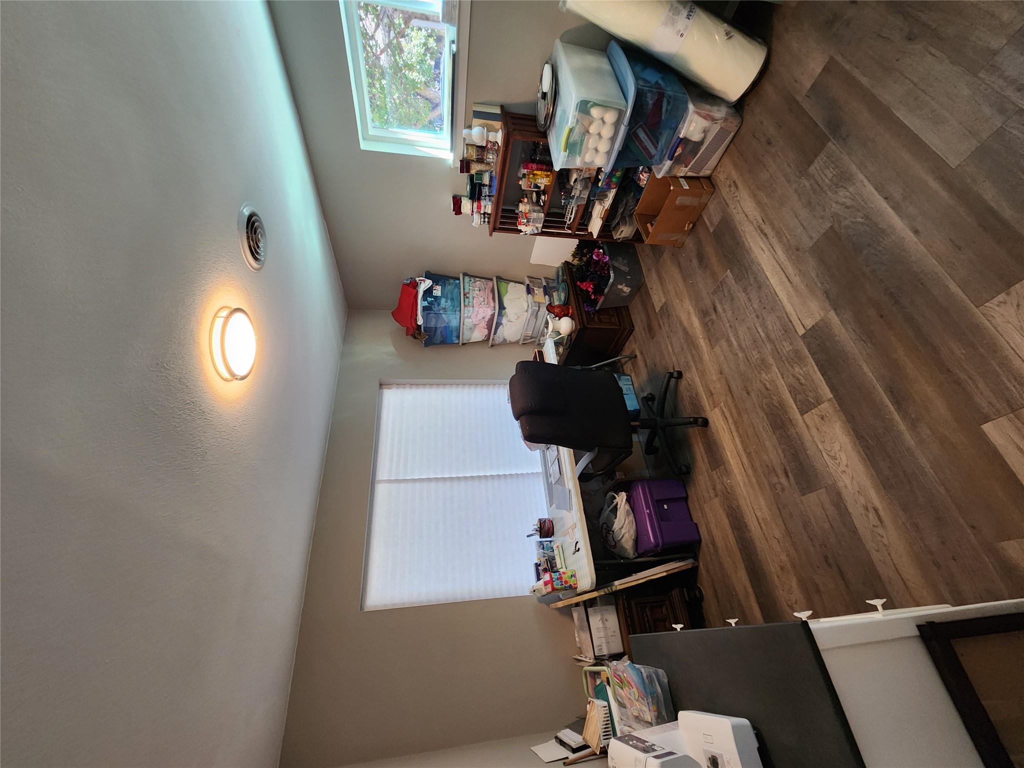 108 Parkview Dr, Brady, TX 76825