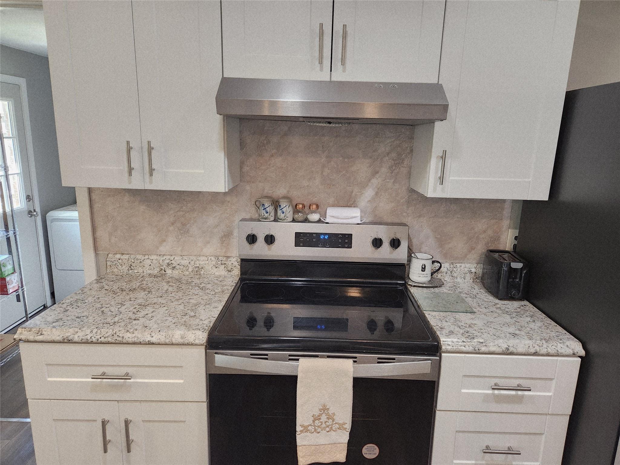 108 Parkview Dr, Brady, TX 76825