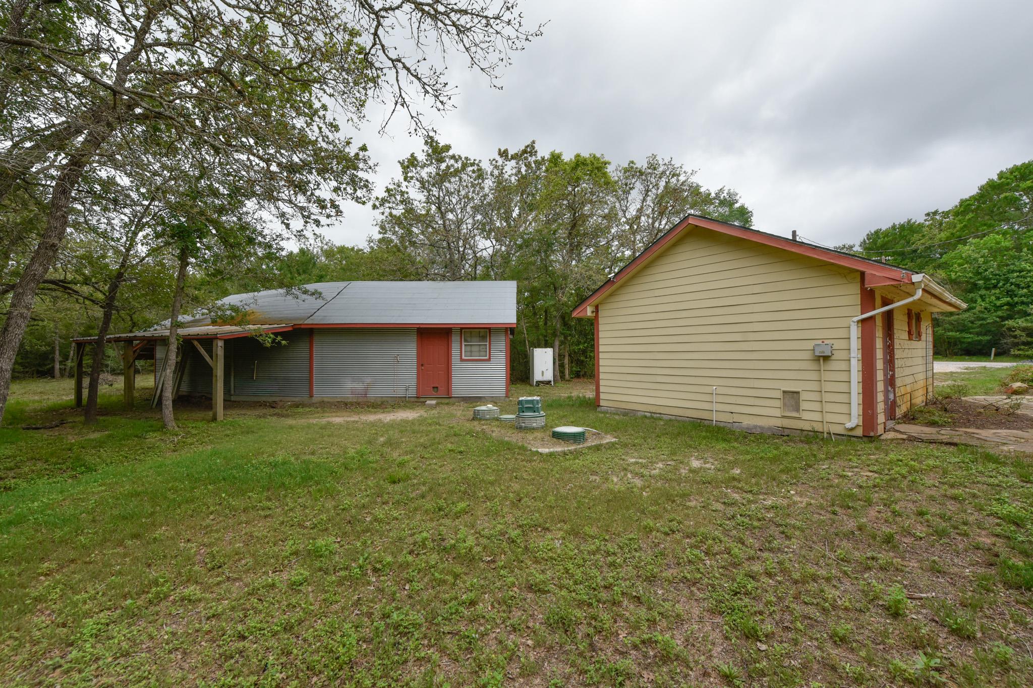 877 Hollow Bend Unit #229, Caldwell, TX 77836