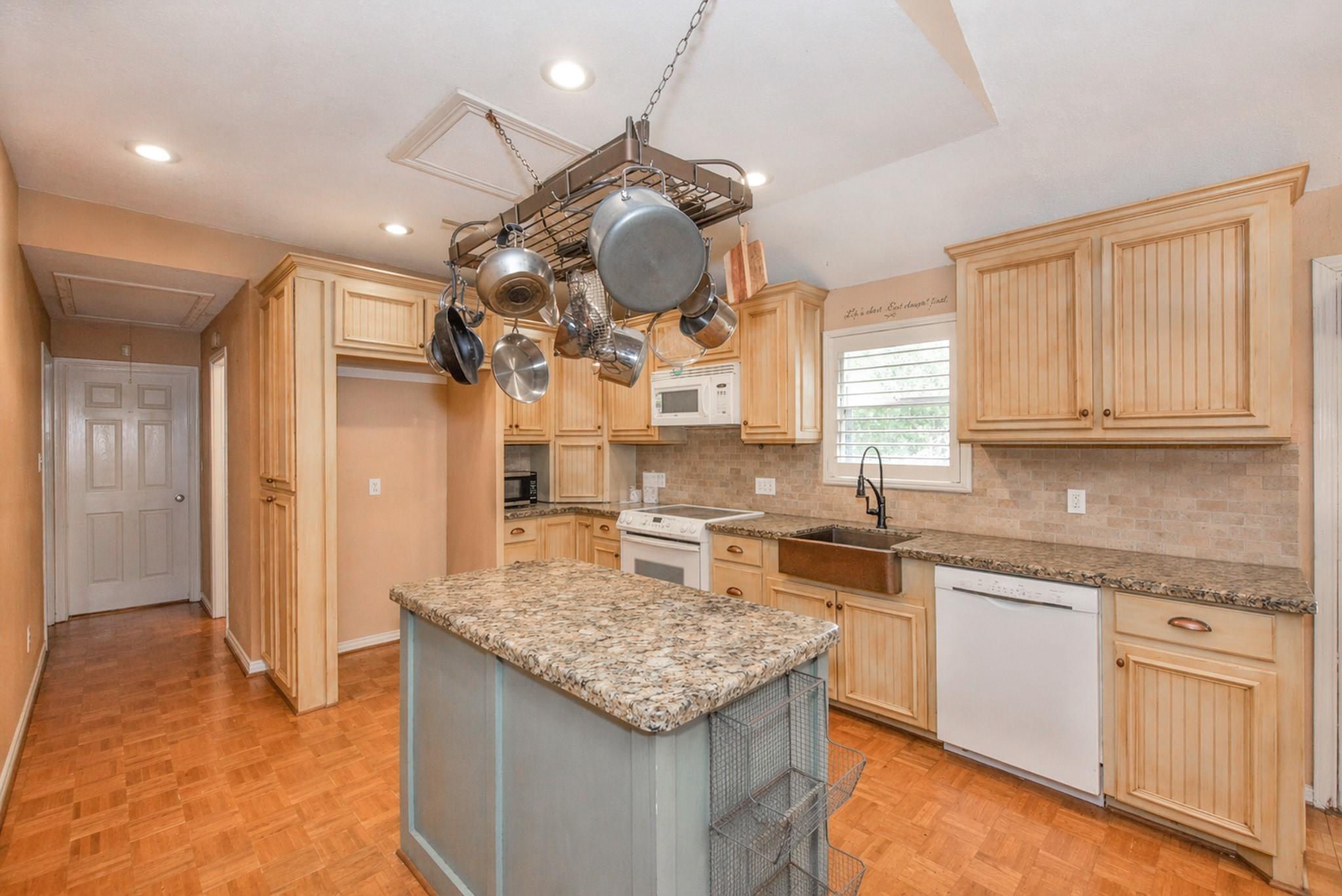 877 Hollow Bend Unit #229, Caldwell, TX 77836