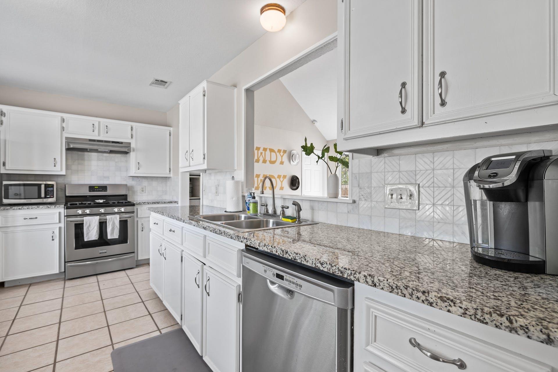 2109 Mimosa Trl, Round Rock, TX 78664