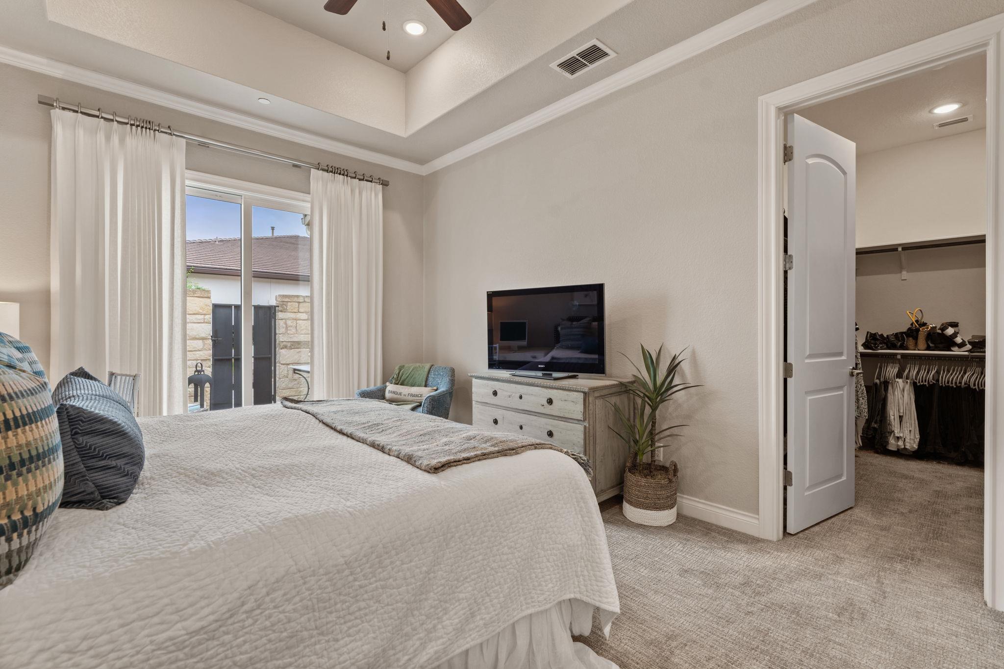 132 Rivalto Dr, Horseshoe Bay, TX 78657