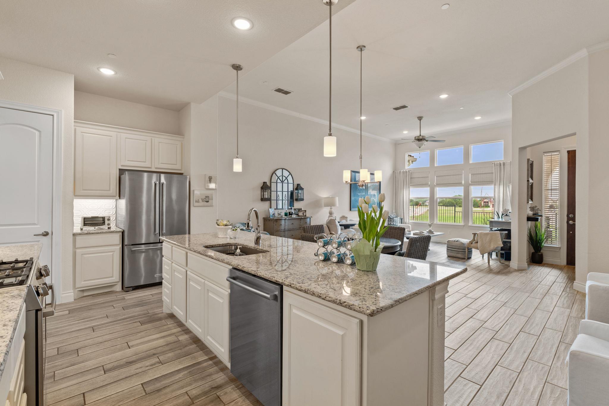 132 Rivalto Dr, Horseshoe Bay, TX 78657