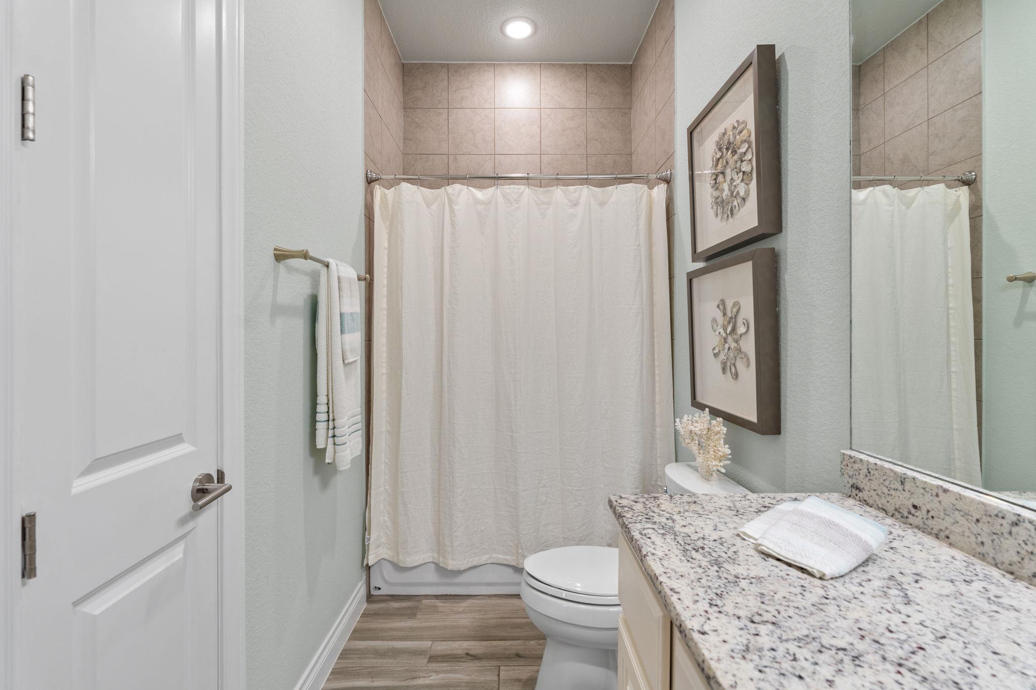 132 Rivalto Dr, Horseshoe Bay, TX 78657