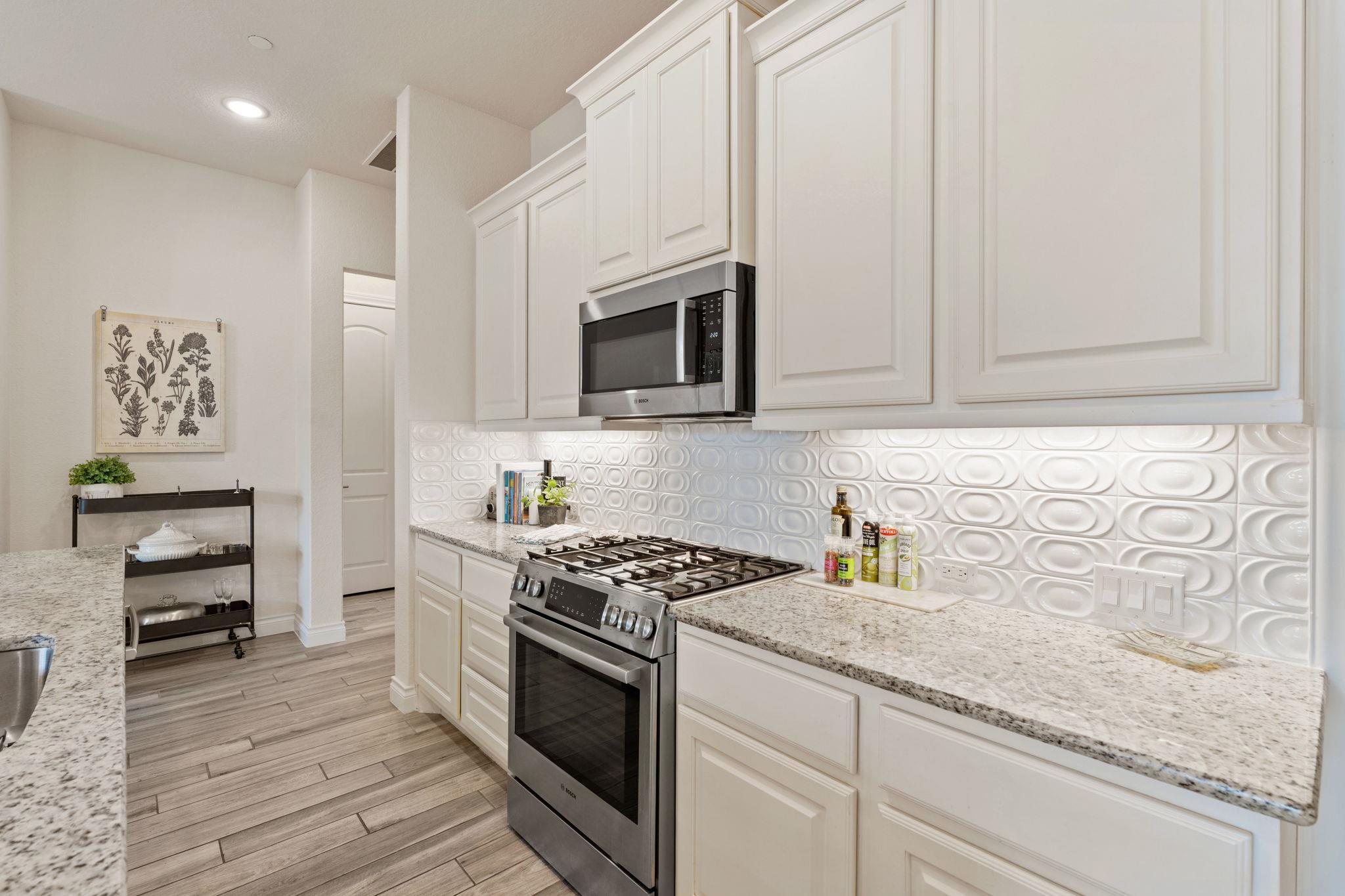 132 Rivalto Dr, Horseshoe Bay, TX 78657