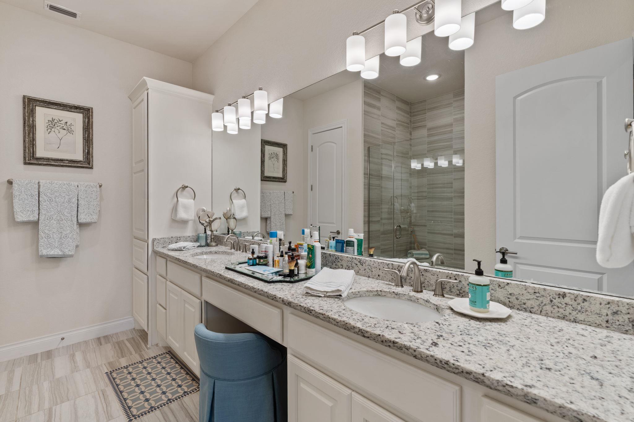 132 Rivalto Dr, Horseshoe Bay, TX 78657