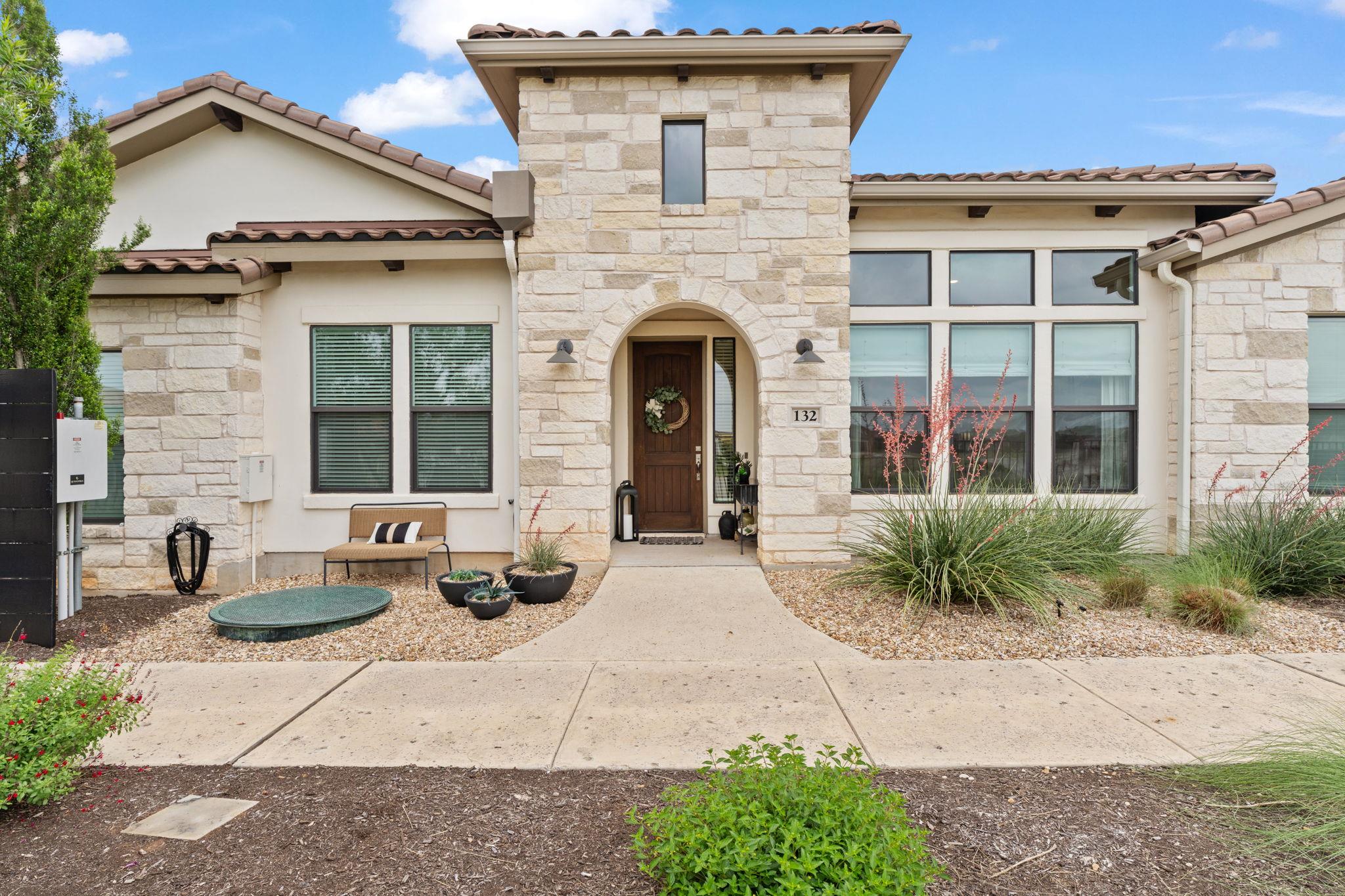 132 Rivalto Dr, Horseshoe Bay, TX 78657