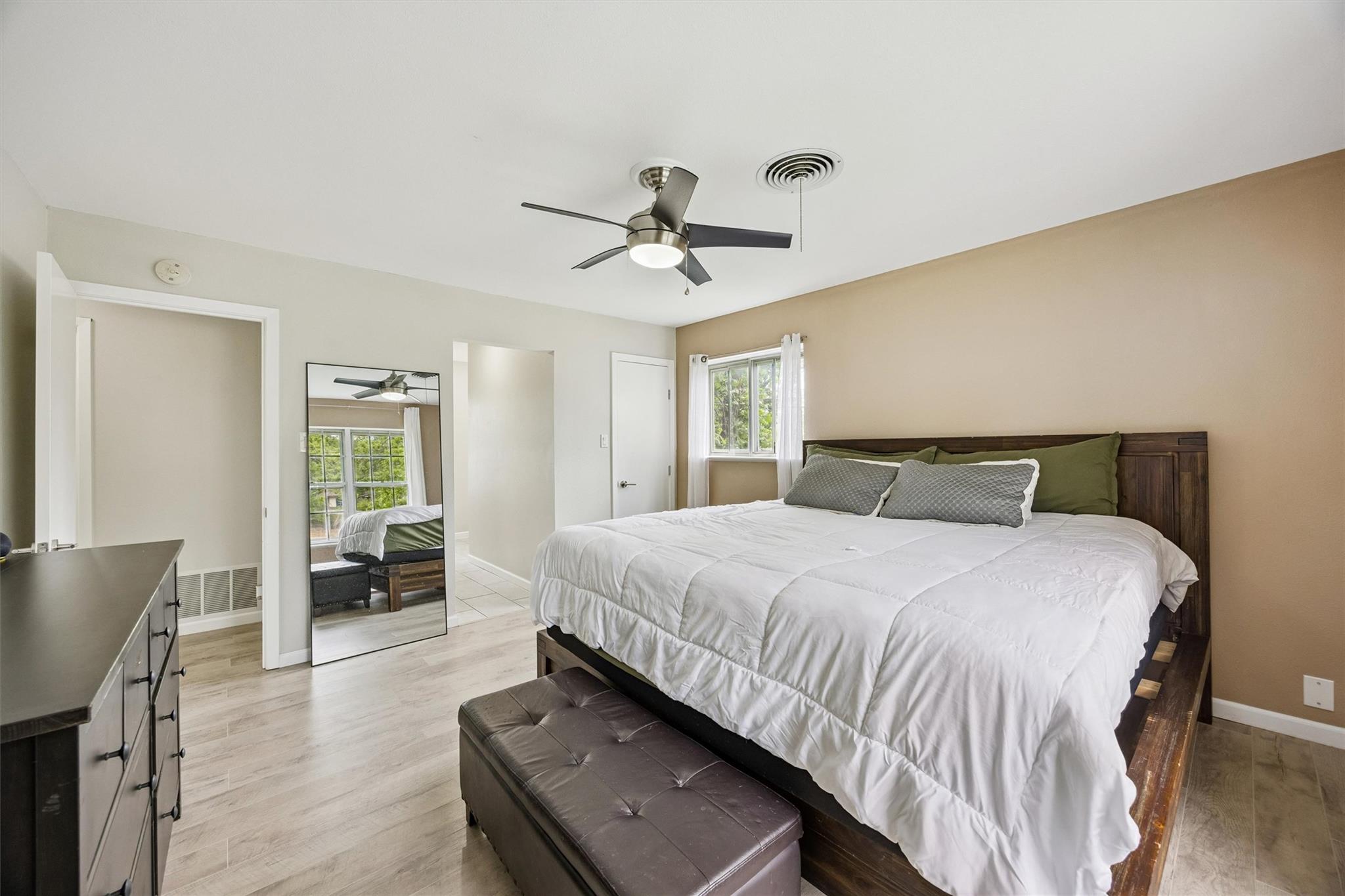 2118 Vanderbilt Ln, Austin, TX 78723