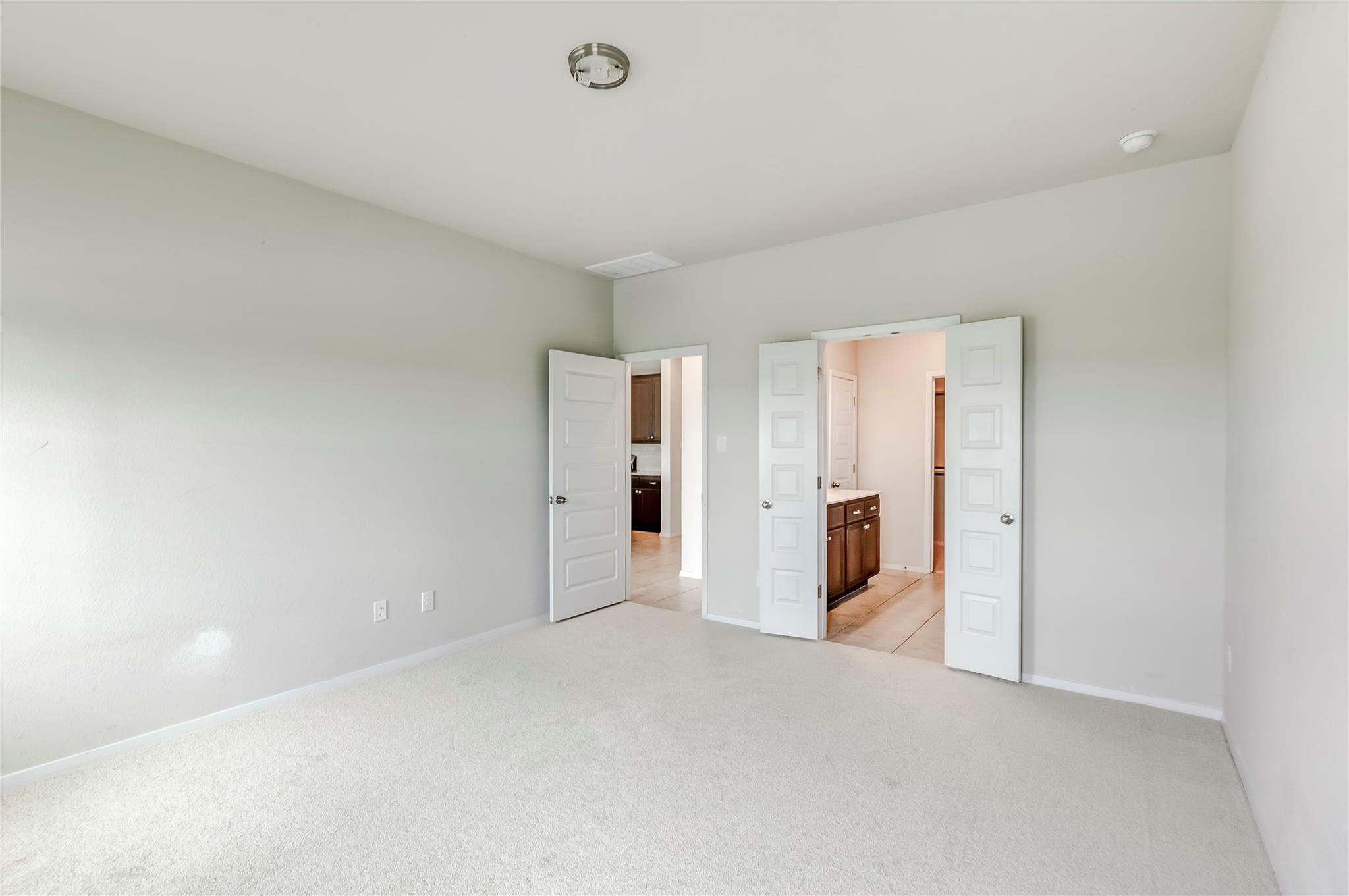 2721 Winding Creek Rd, Kyle, TX 78640