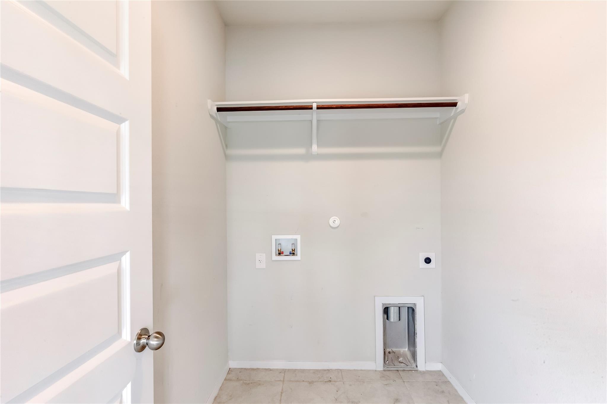 2721 Winding Creek Rd, Kyle, TX 78640