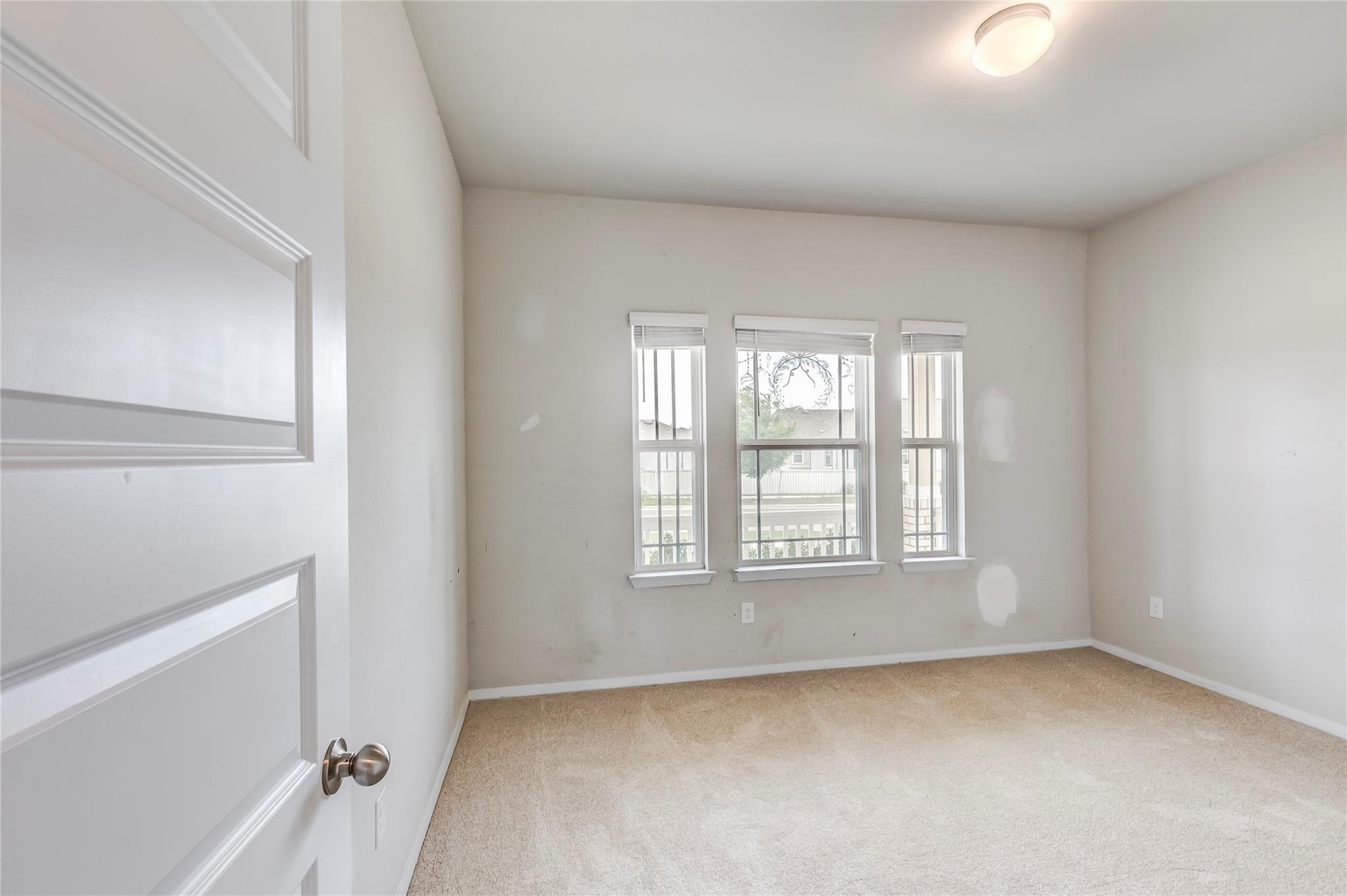 2721 Winding Creek Rd, Kyle, TX 78640