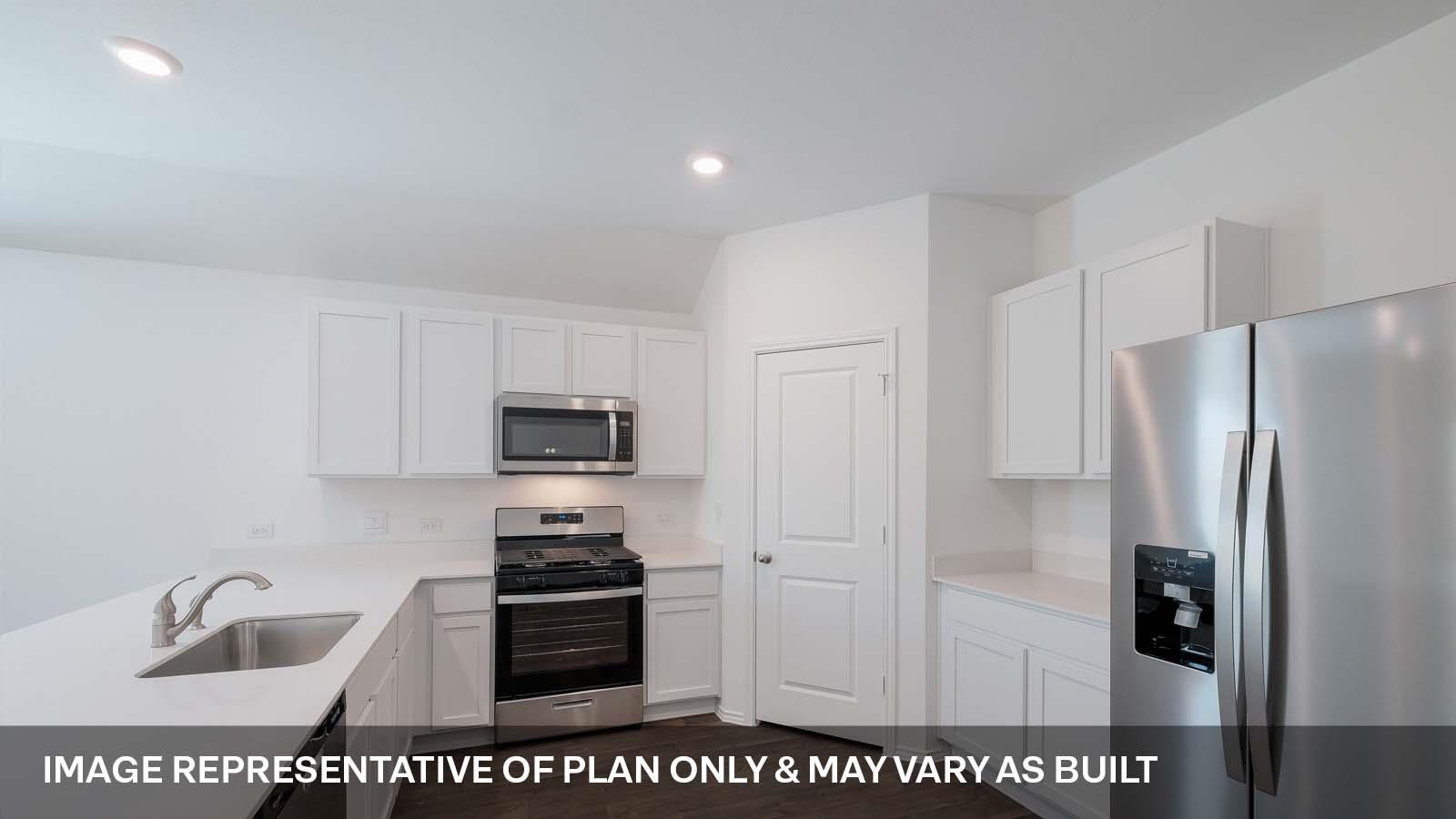 12008 Pike Bnd, Mustang Ridge, TX 78610