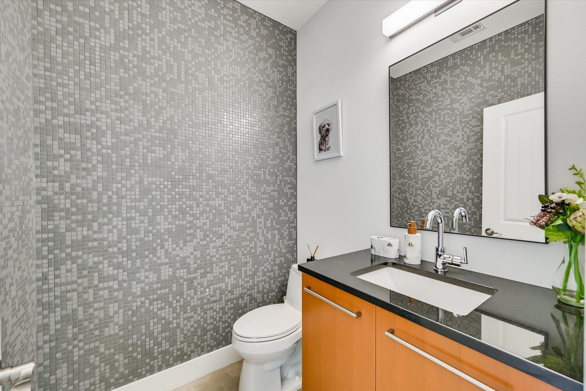 8110 Ranch Road 2222 Rd # 33, Austin, TX 78730