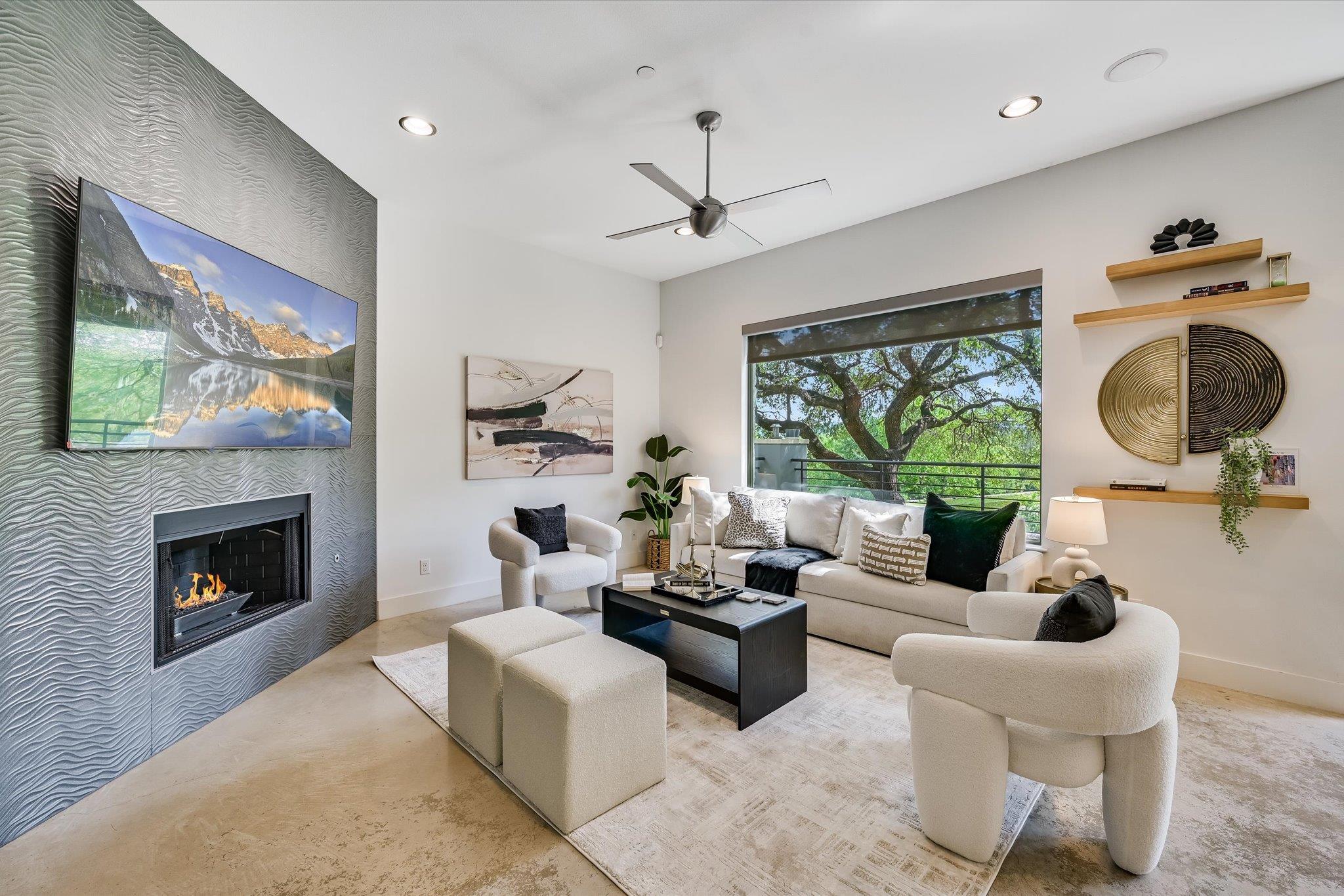 8110 Ranch Road 2222 Rd # 33, Austin, TX 78730