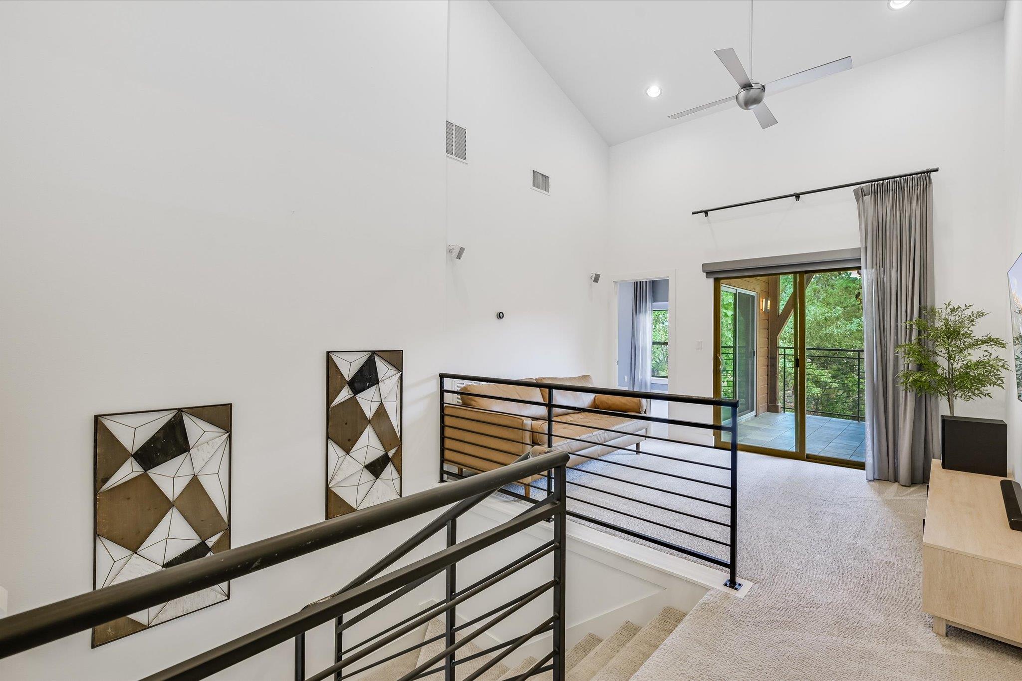 8110 Ranch Road 2222 Rd # 33, Austin, TX 78730