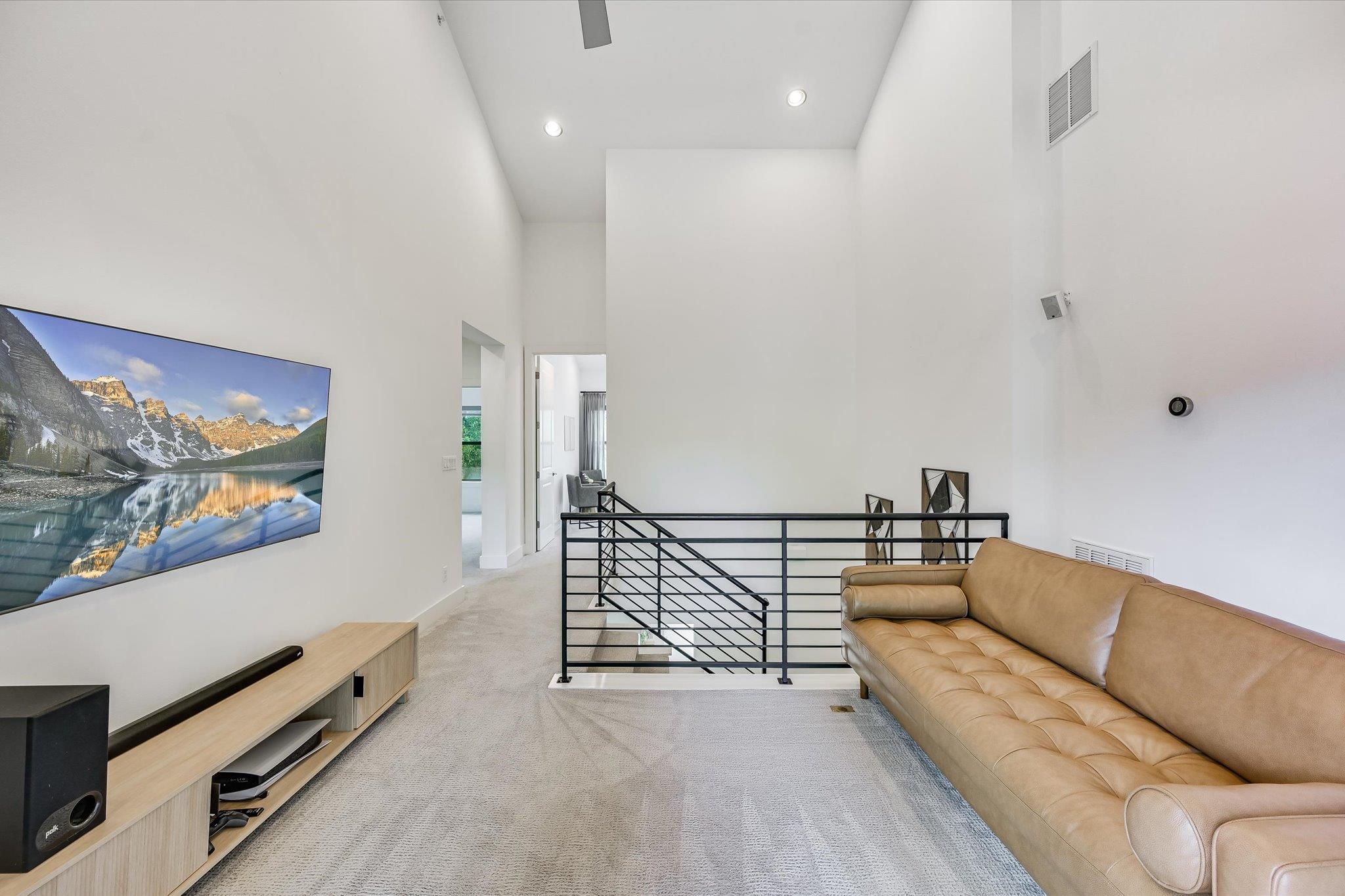 8110 Ranch Road 2222 Rd # 33, Austin, TX 78730