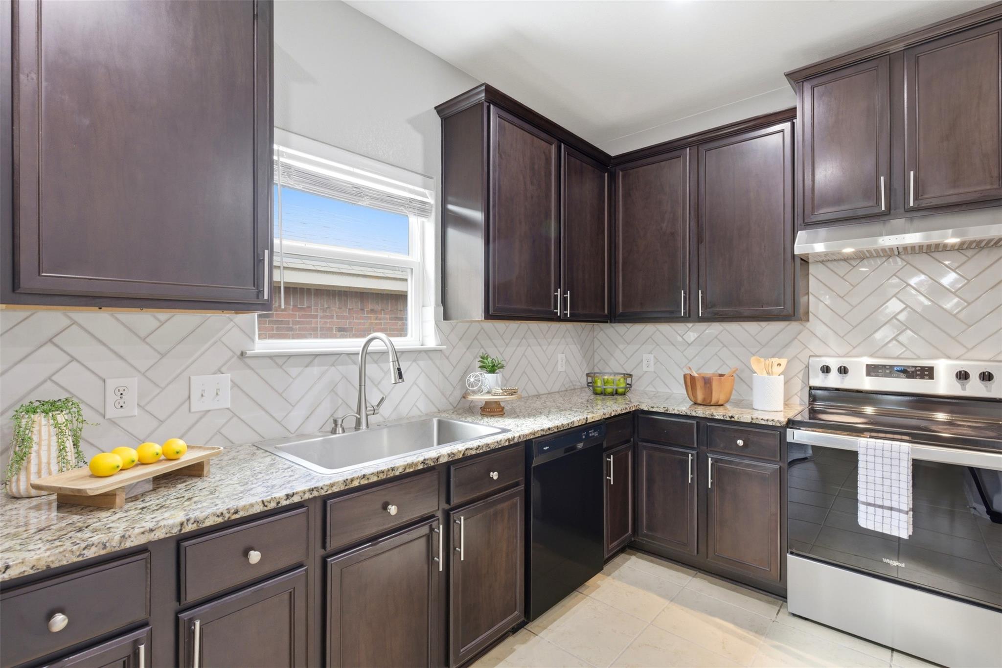19705 Woodrow Wilson St, Manor, TX 78653