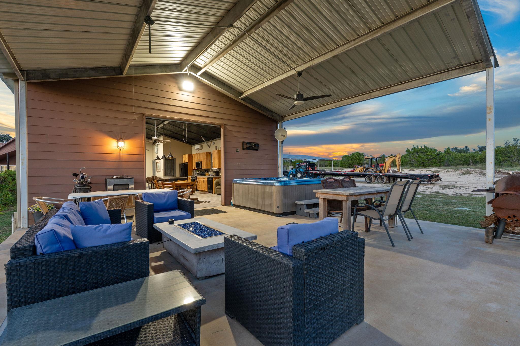 397 Private Road 3072, Lampasas, TX 76550